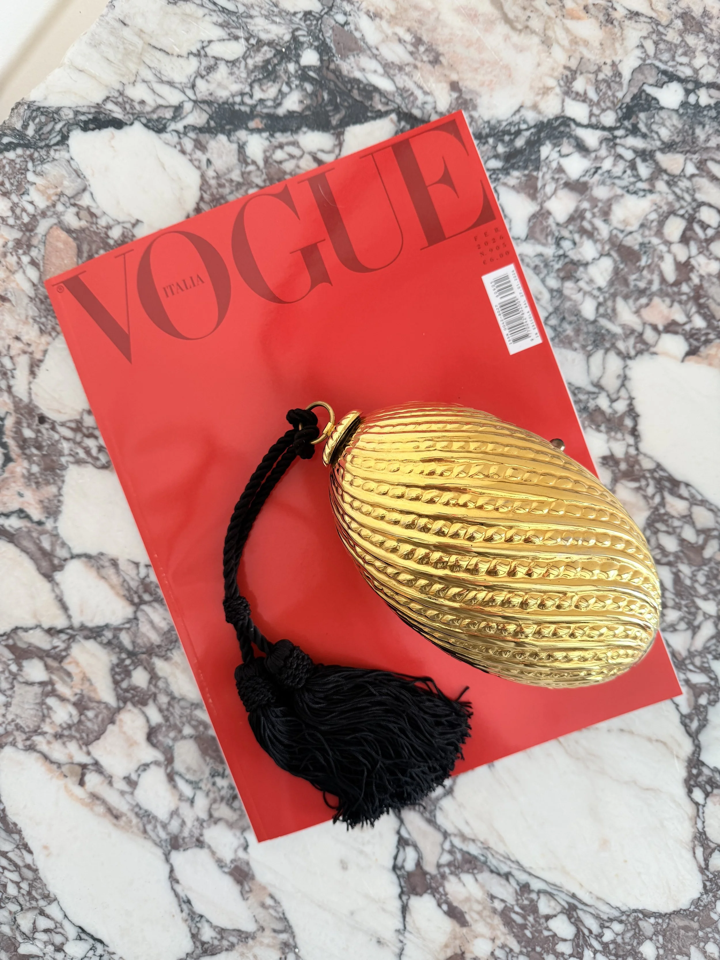 the chic aunt oval tassel bag.jpeg