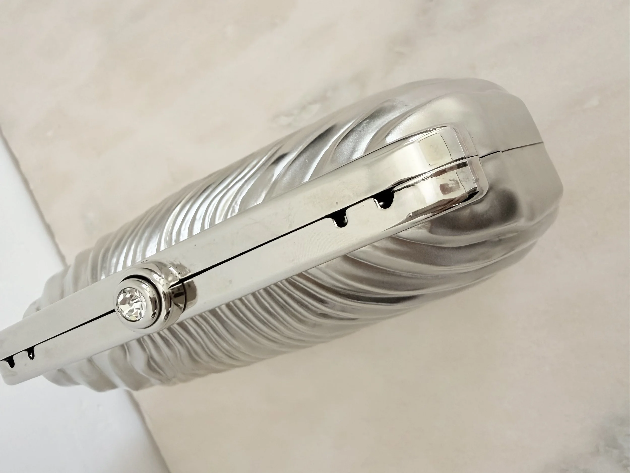 SCHEILAN FIRENZE SILVER CLUTCH WITH ORIGINAL BOX 5.jpeg