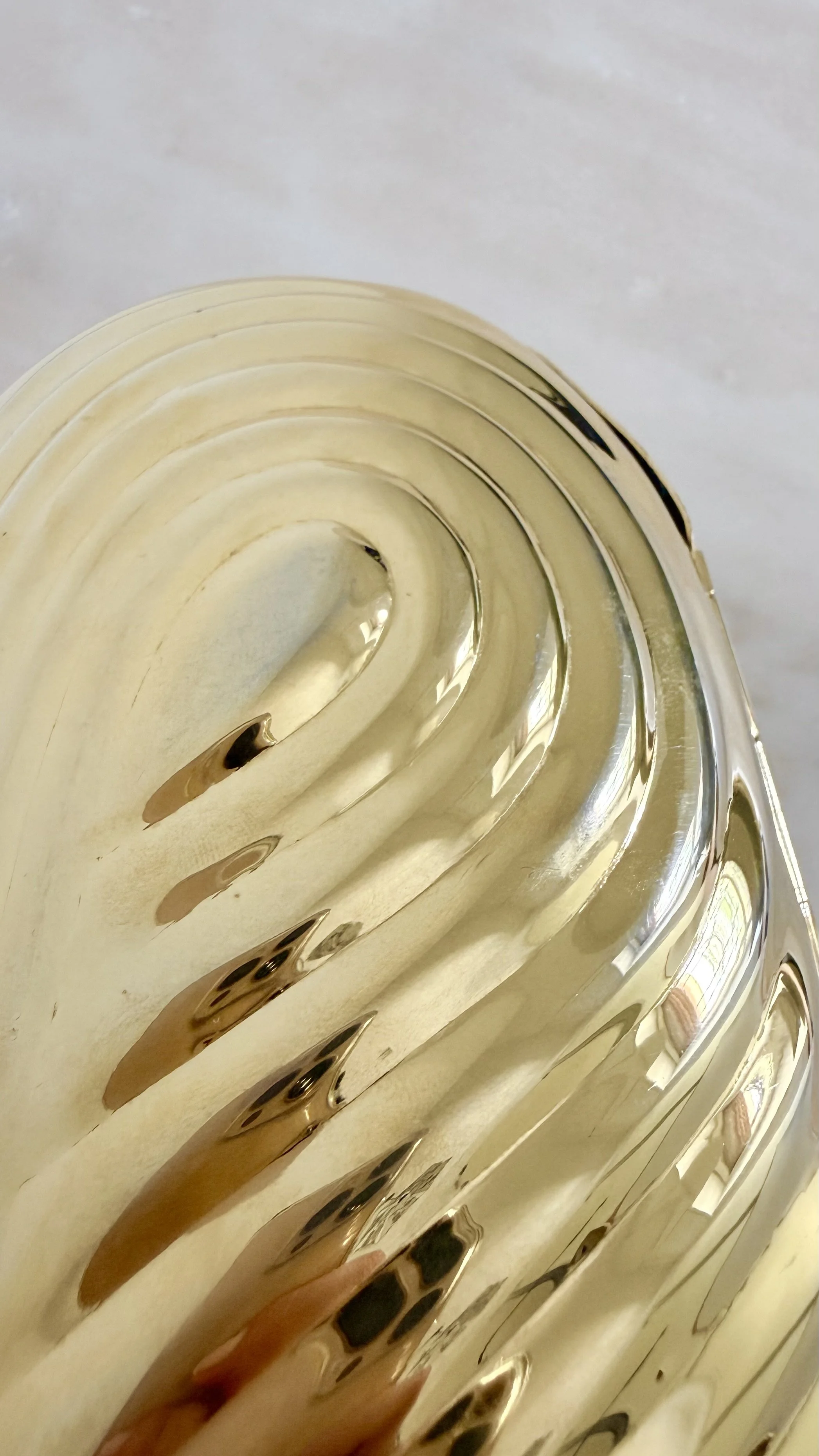 GOLD SWIRL EGG MINAUDIÈRE 6.jpeg