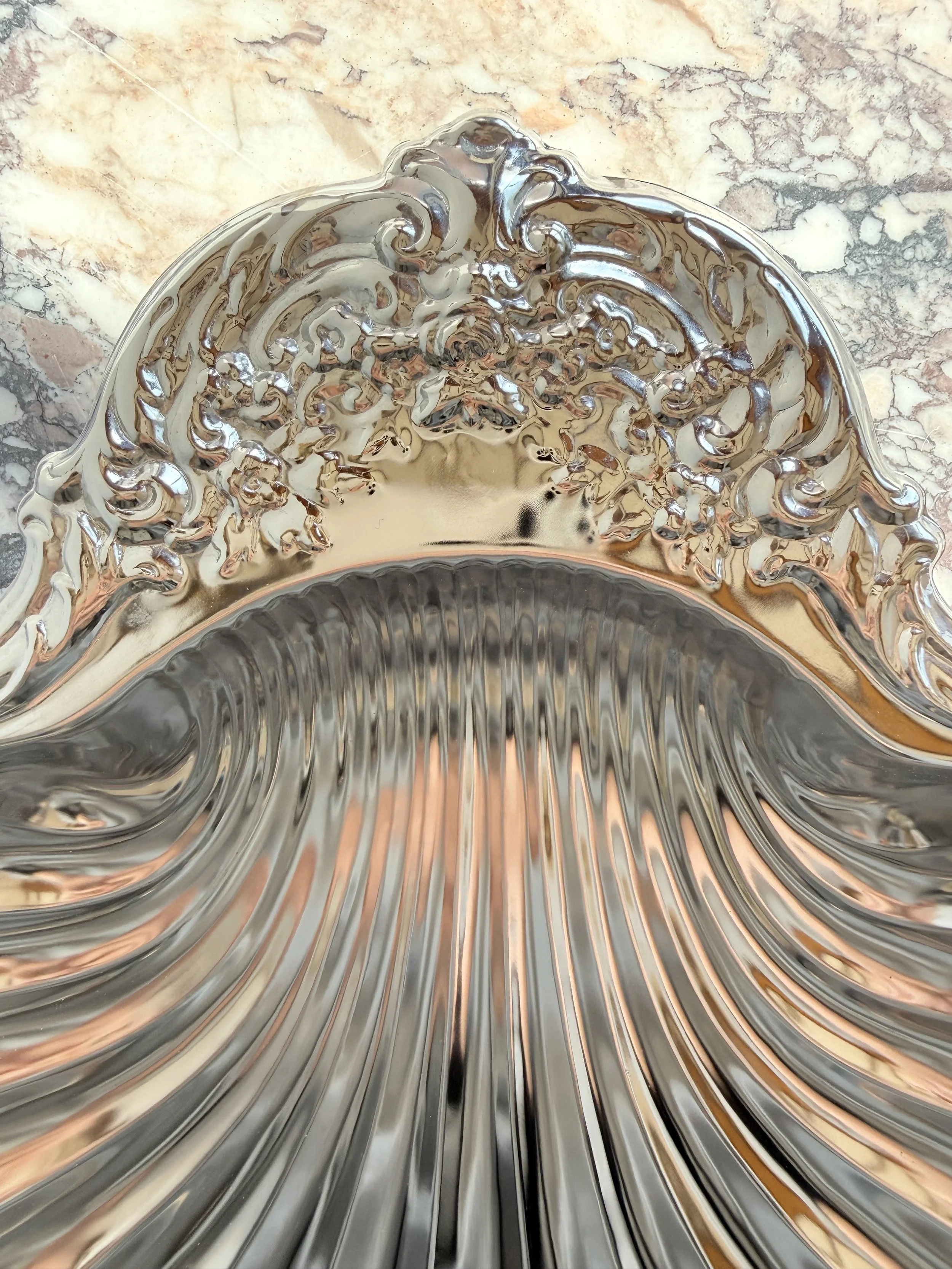 SHELL-SHAPED SILVER PLATED CENTREPIECE 9.jpeg