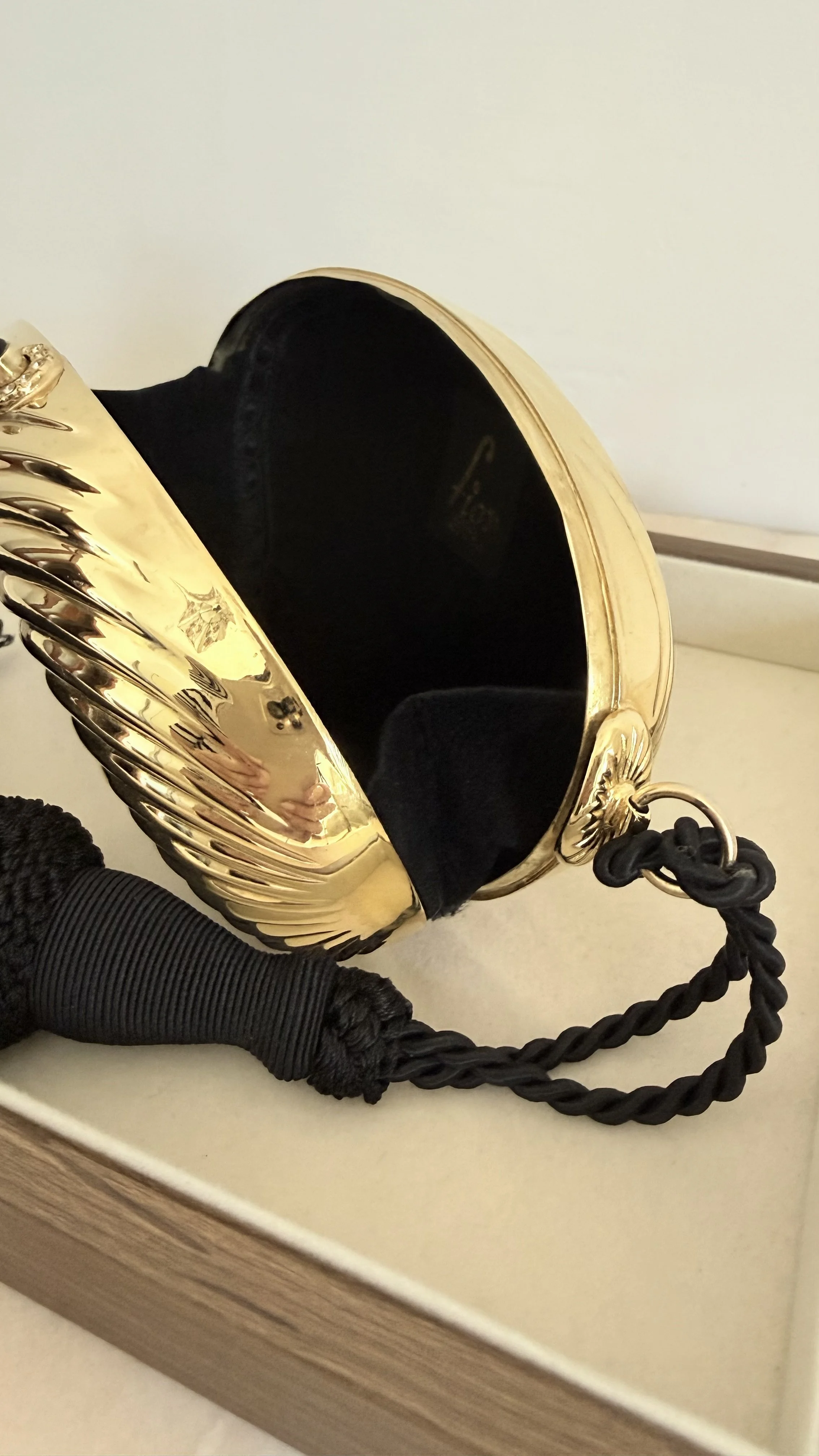 Fior London Gold Egg Minaudière 1980s Tassel Clutch 7.jpeg