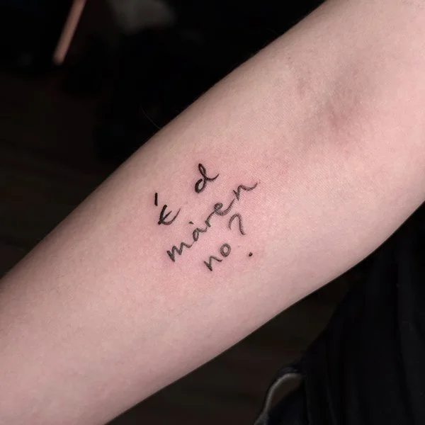 tatovering-lettering-underarm-handskrift.jpg