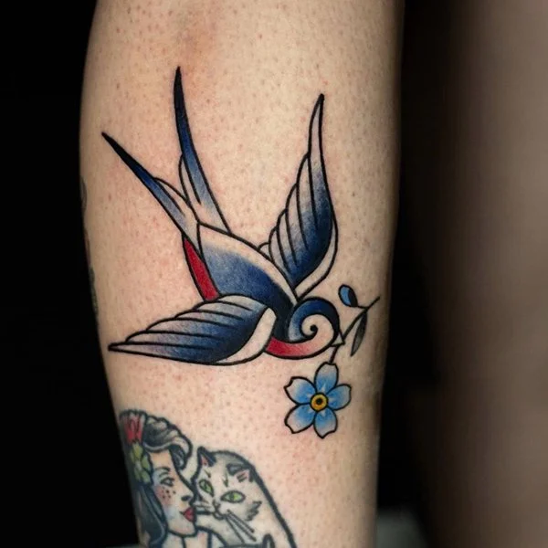 tatovering-old-school-bein-svale.jpg