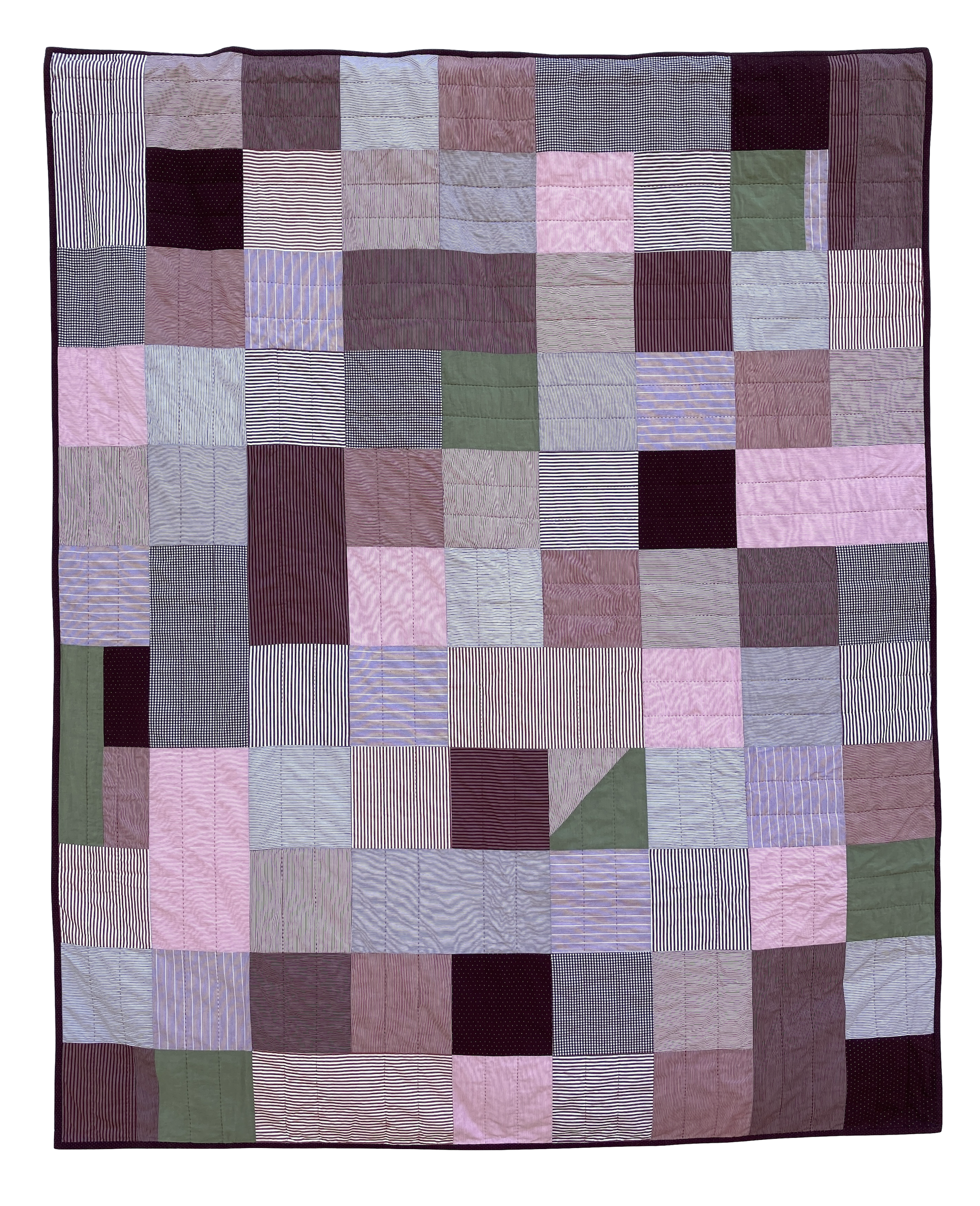 The front of Sequoia, a hand stitched Blunt Objects patchwork quilt by designer maker Carolyn Thompson