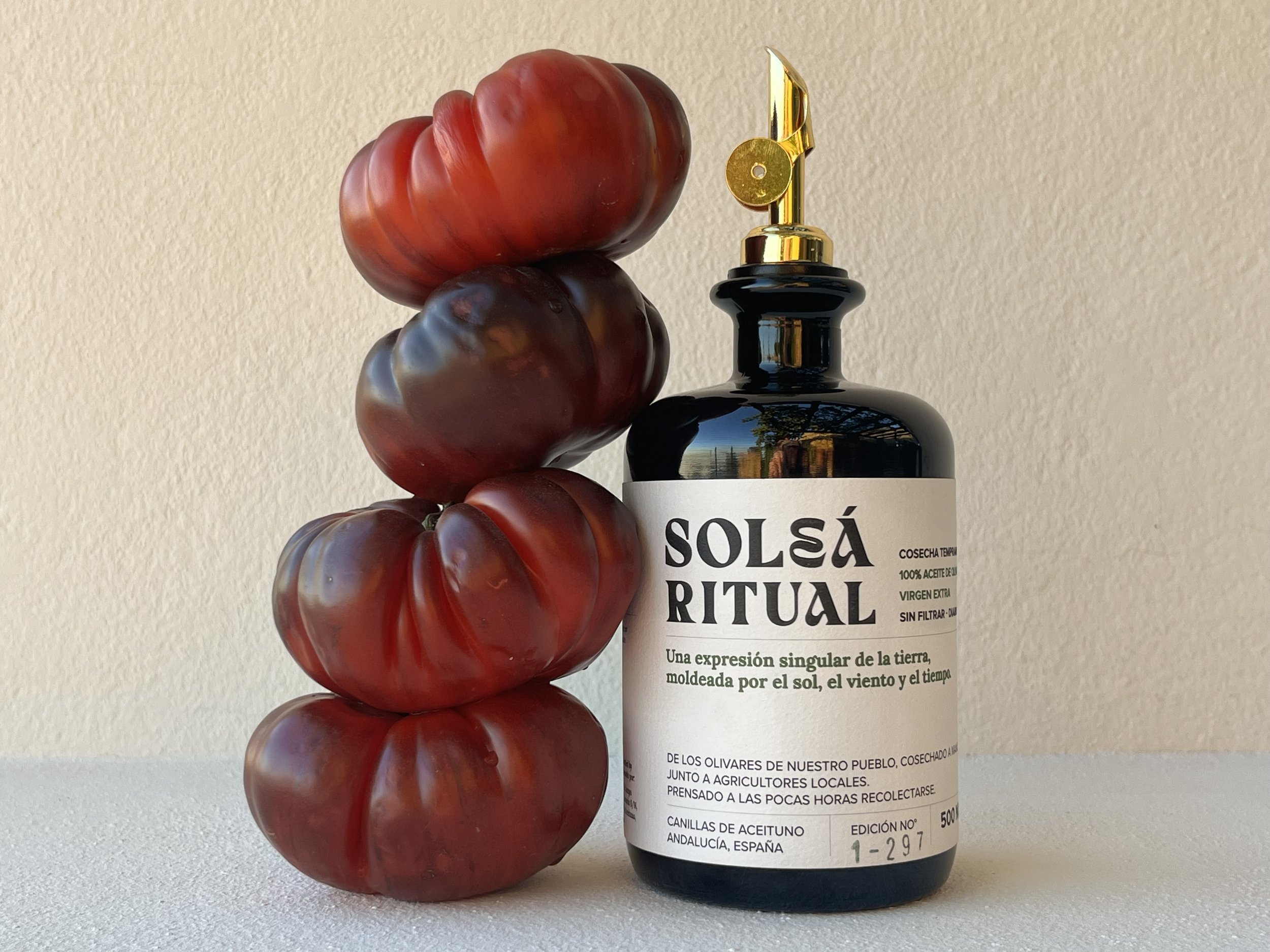 500 ml GLASS BOTTLE - EXTRA VIRGIN OLIVE OIL