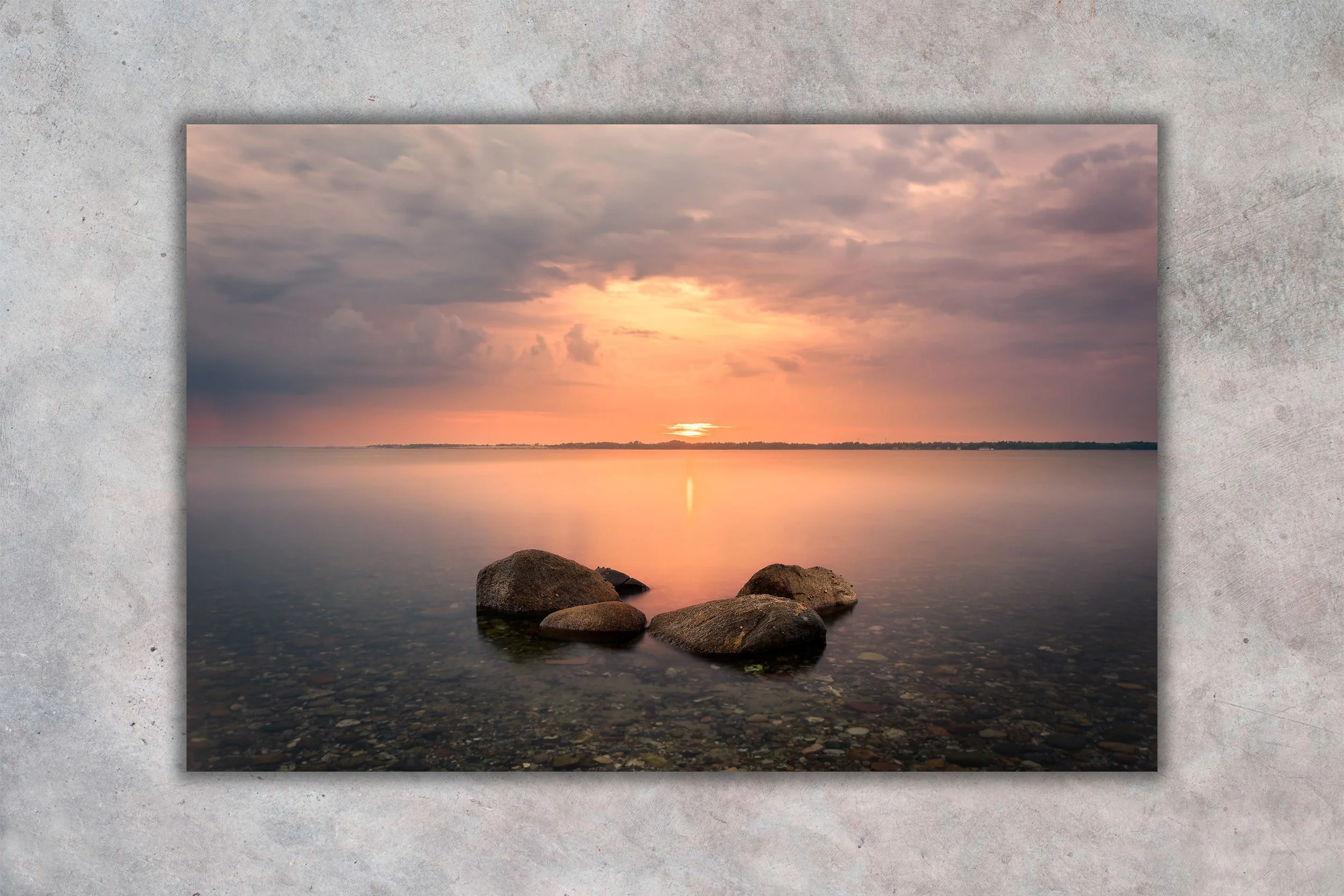 Rolige sten ved Nymølle Strand