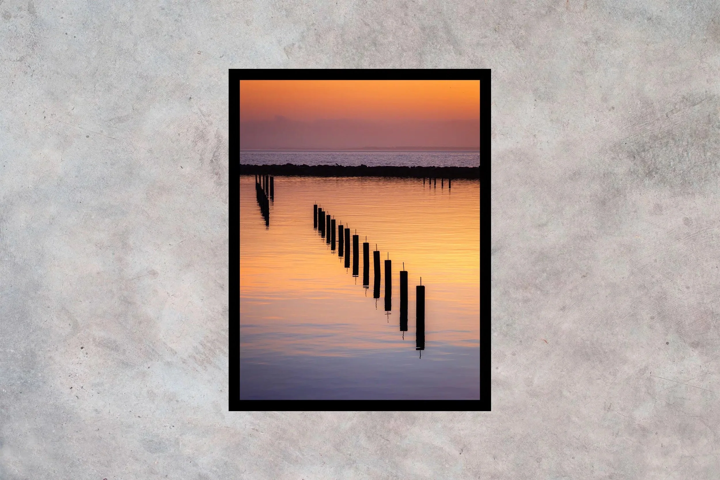 Solnedgang i Gyldendal havn - Ramme u passepartout 3-4 Vertikal.jpg