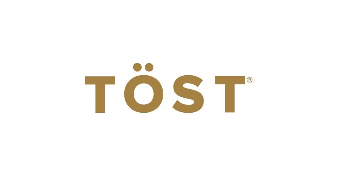 TÖST Sparkling Beverage is a partner for Story Feast Minneapolis, an event at the Weisman Art Museum on 24 Oct. Includes a cocktail hour & 5-course harvest feast from chefs Mateo & Erin Mackbee of Krewe & Flour & Flower Bakery