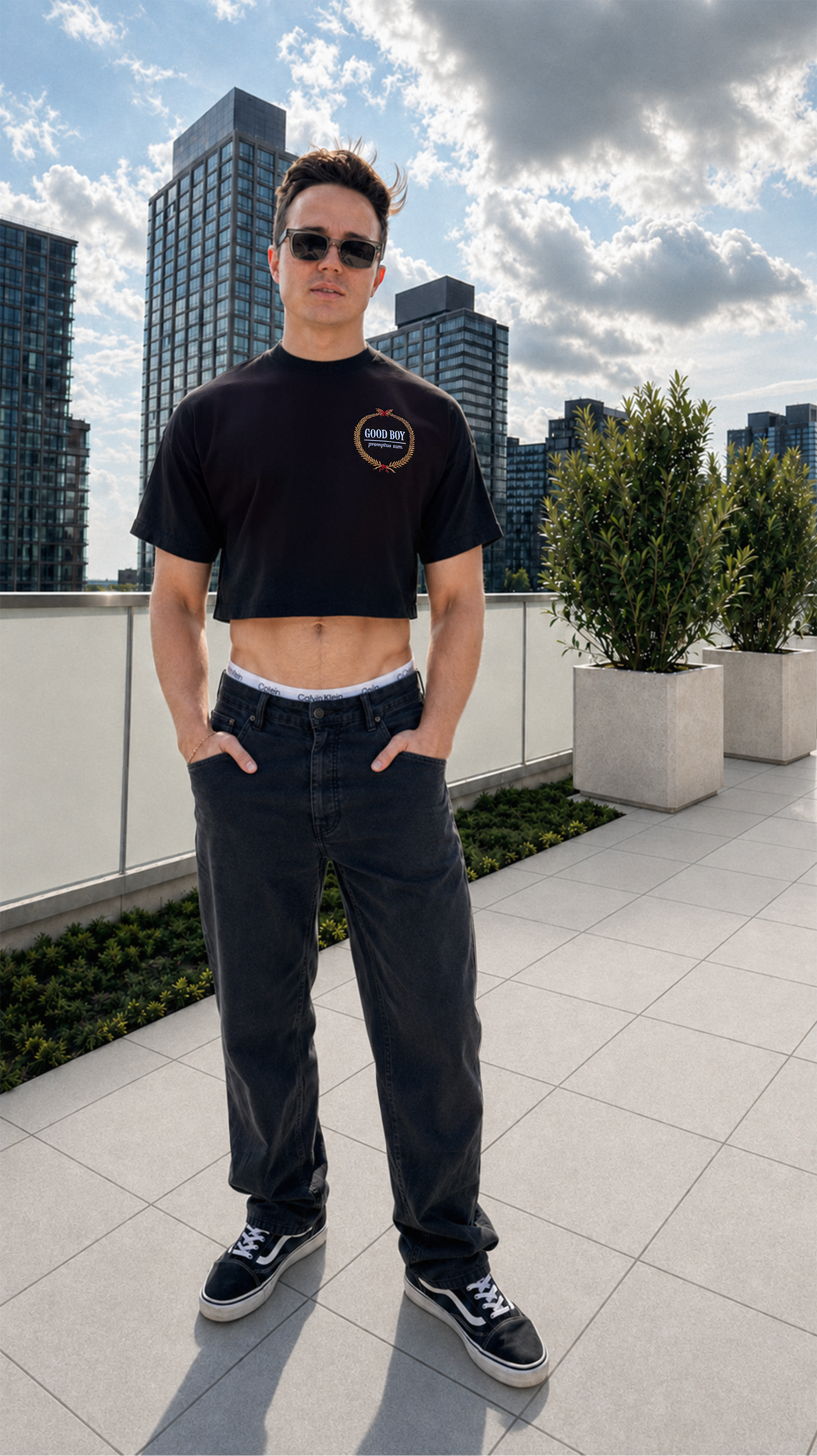 T012 GB LAUREL BLK CROP ROOF 7.png
