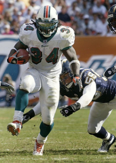 Ricky Williams Deserves to Retire a Miami Dolphin But He Hasn’t