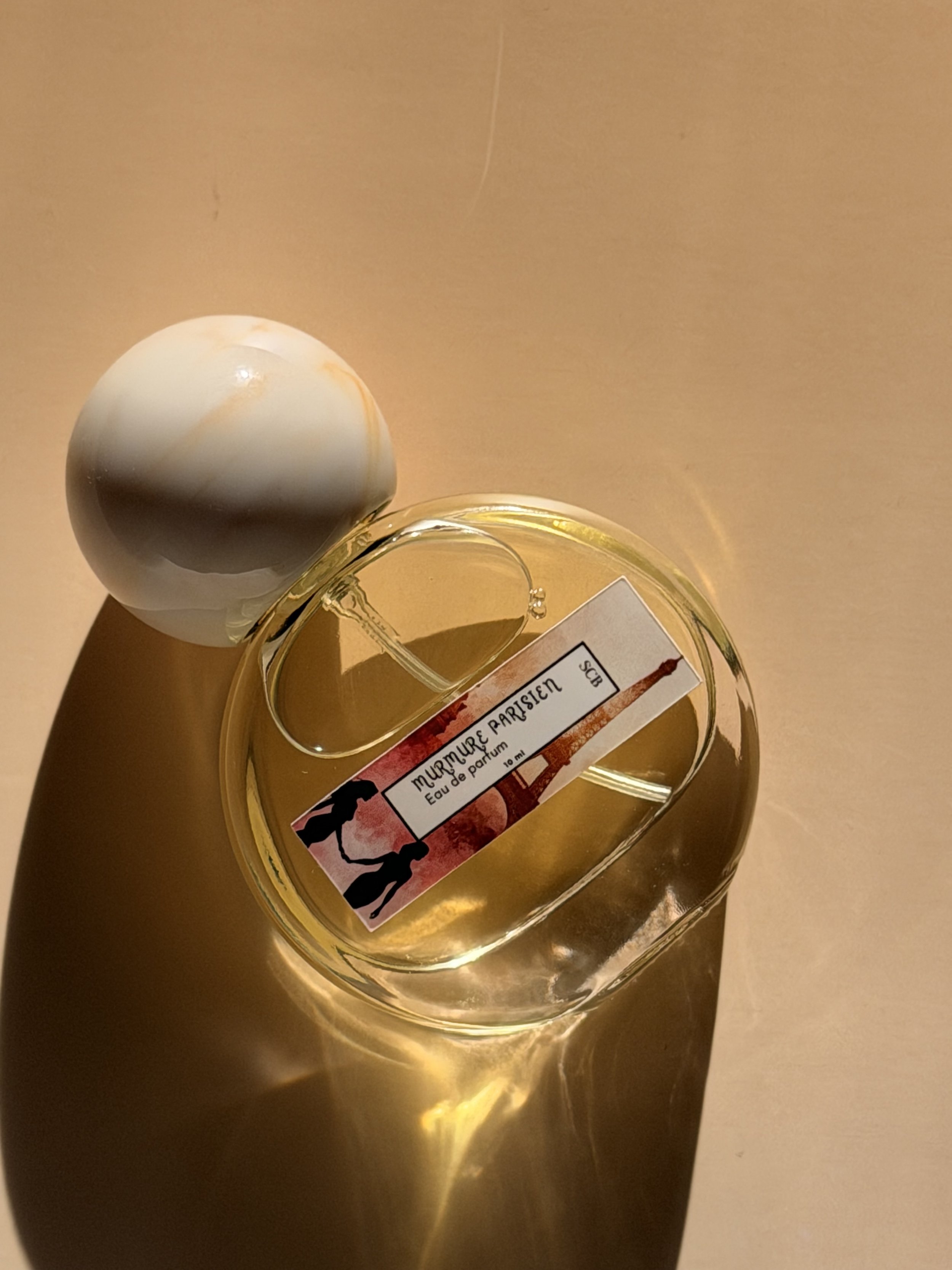 Murmure Parisien  – L'audace d'une femme libre