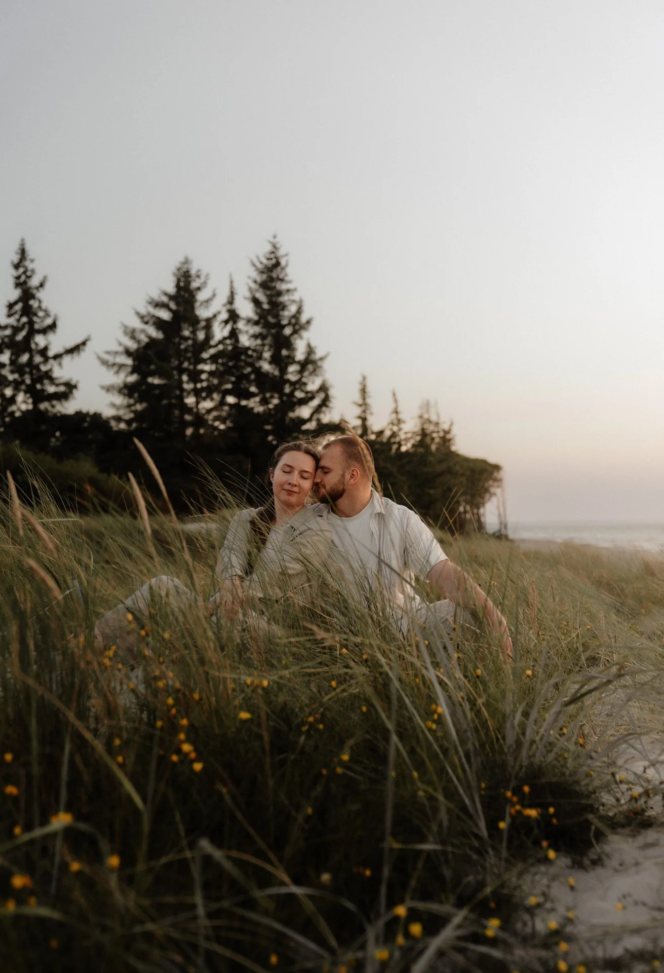 Anton und Caro Ostsee Paarshooting.jpg