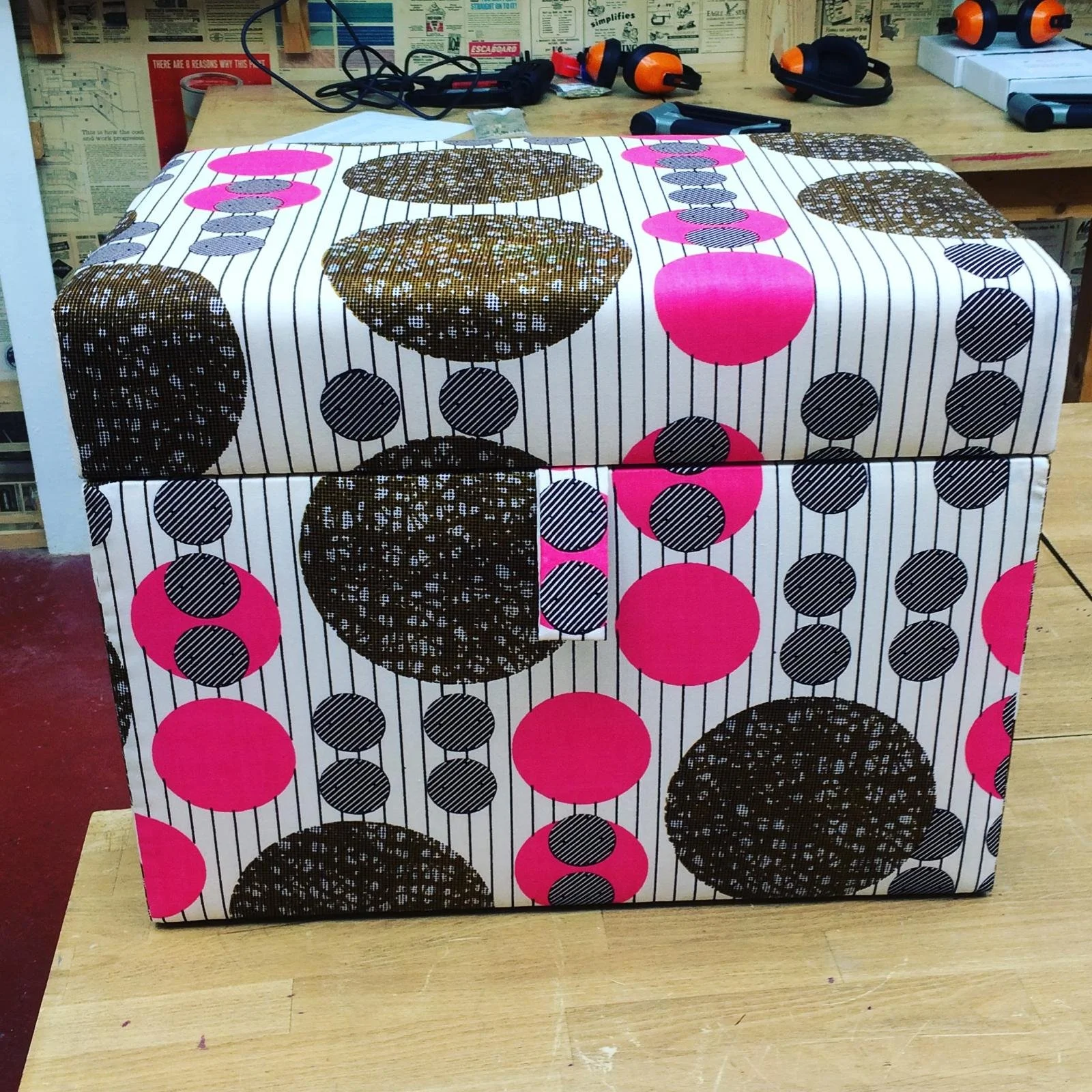 Box AB.jpeg