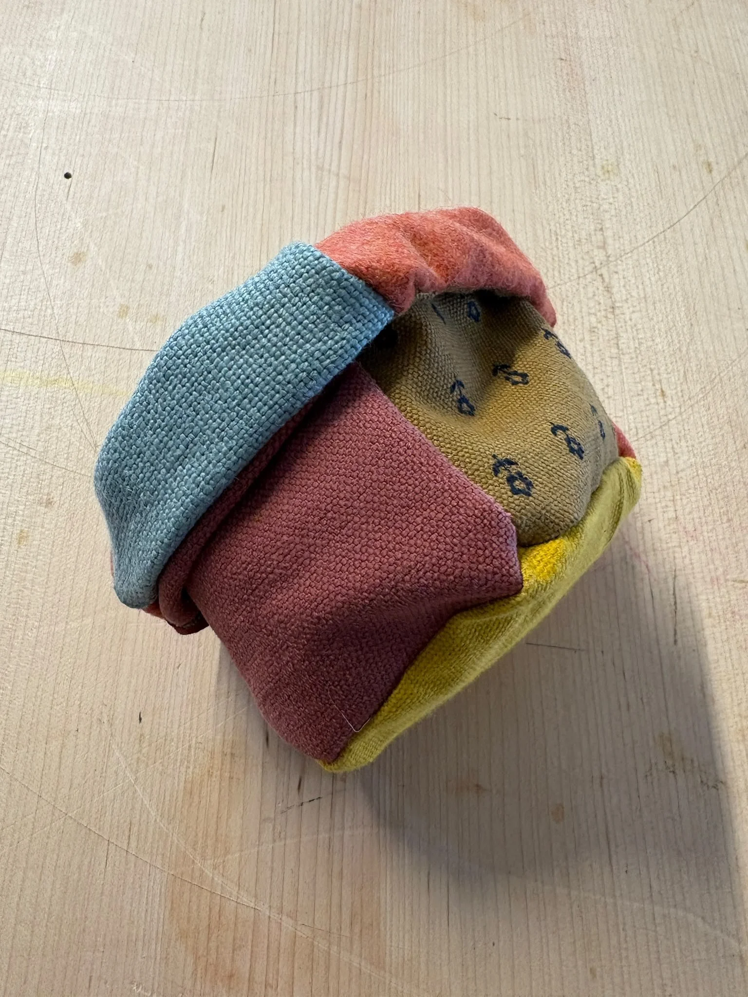 fabric pot 1.jpeg