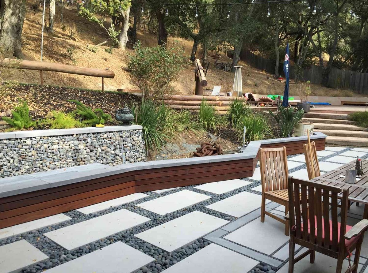Hardscaping.jpg