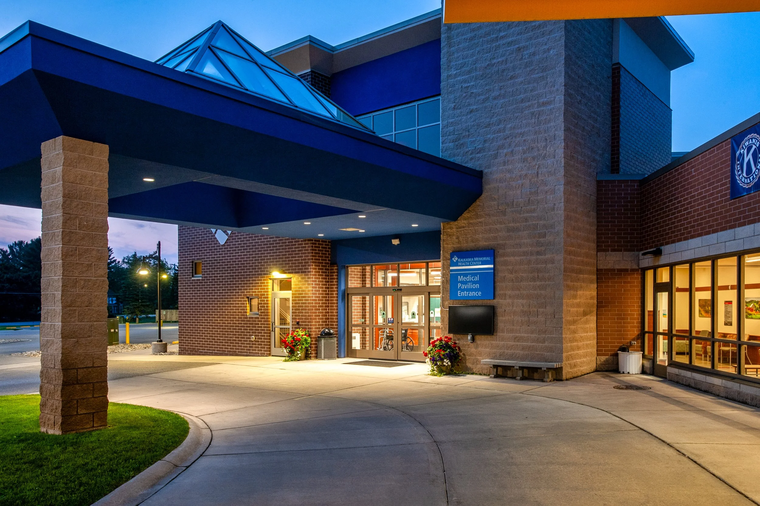 KMHC-2892-Edit.jpg