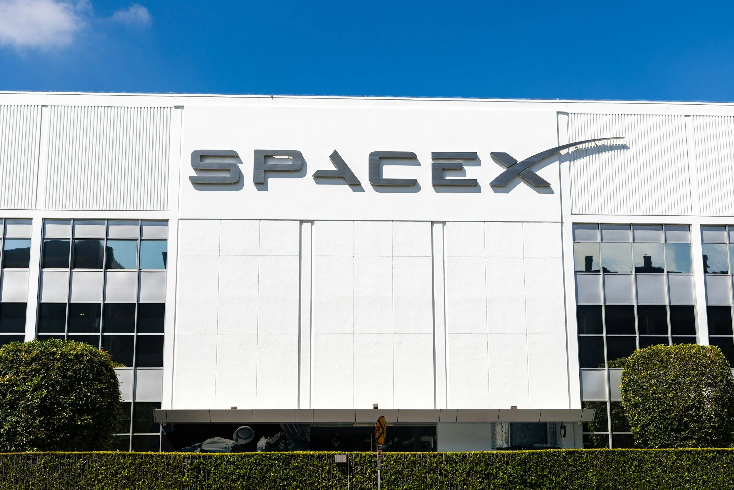 Will SpaceX’s Spectrum Holdings be the Lead In to Becoming an MVNO?