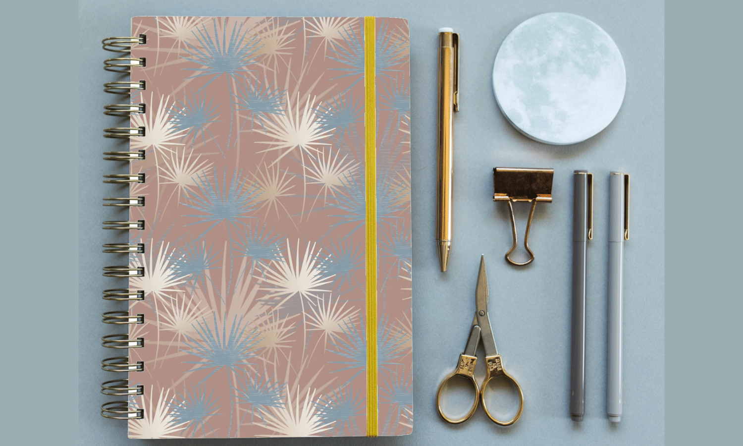 Example of pattern licensing for stationery and paper goods.