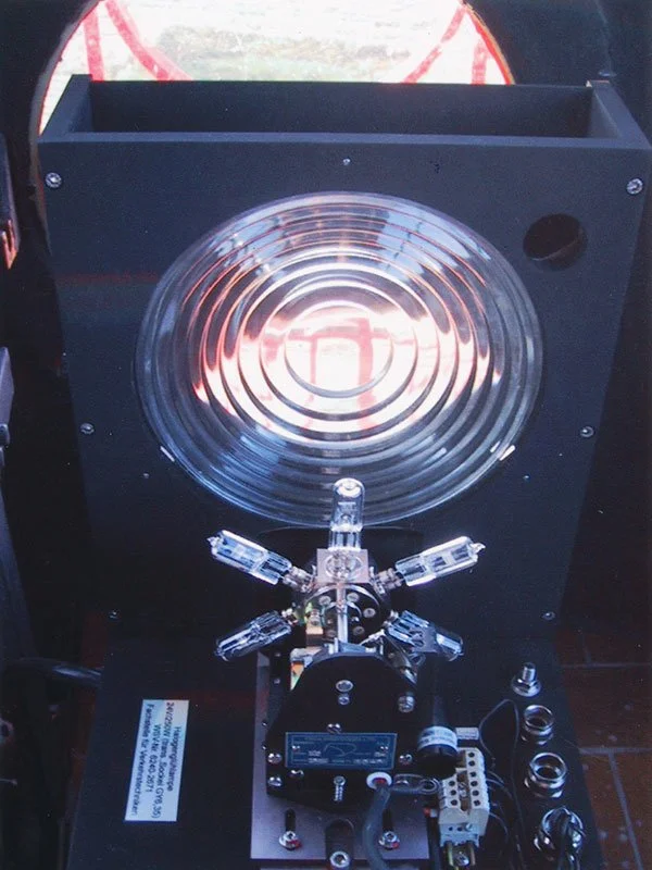 Orientierungsfeuer mit einer Tragweite von über 46 km