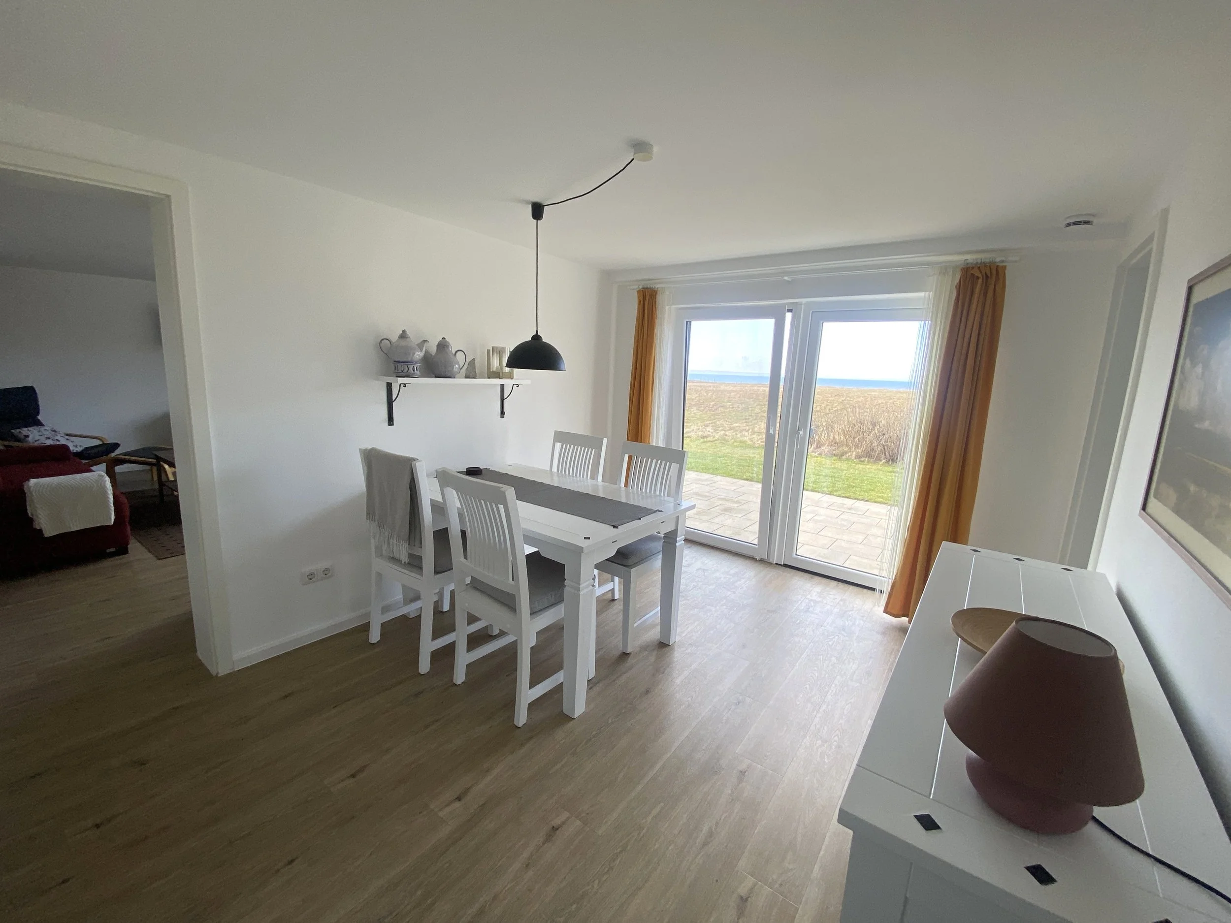 IMG_7234  FeWo Ess- Wohnzimmer.JPG