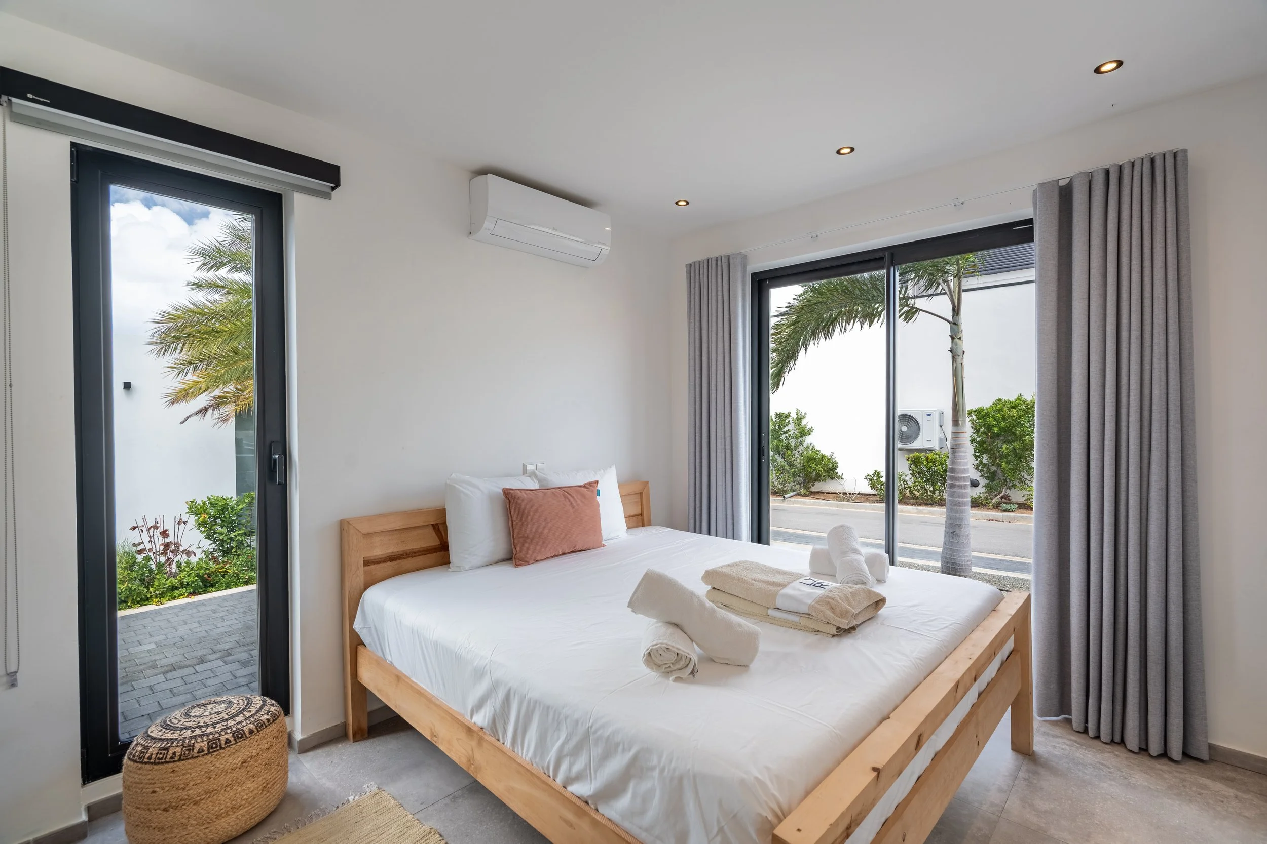 SV_Sotheby's_LXRY Villa 11_Slaapkamer 3-1.jpg