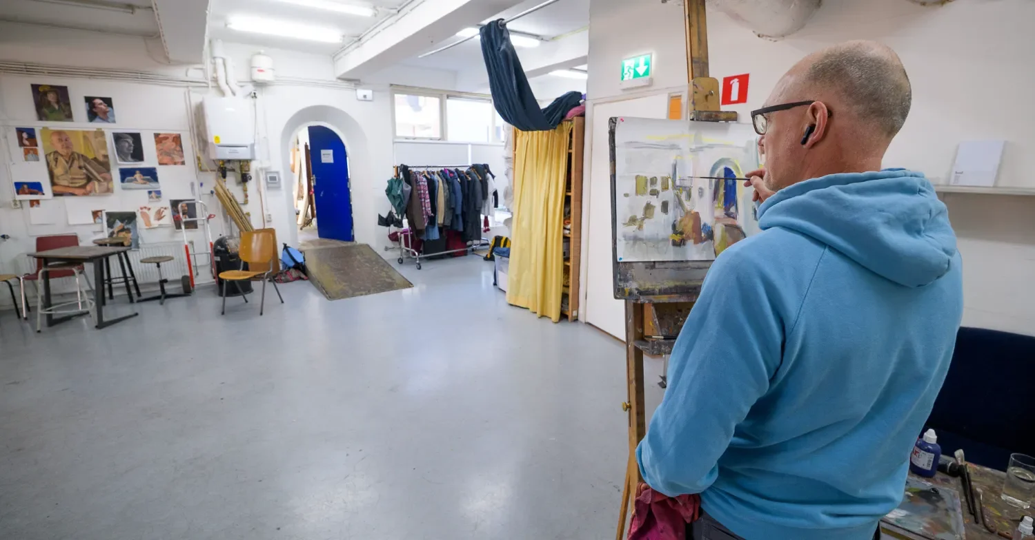 student masterscholing 2 schildert interieur academie nagebouw