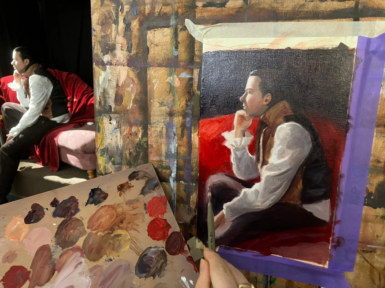 een schilderij van een mannelijk model dat nageschilderd is gedurende een cursus modelschilderen