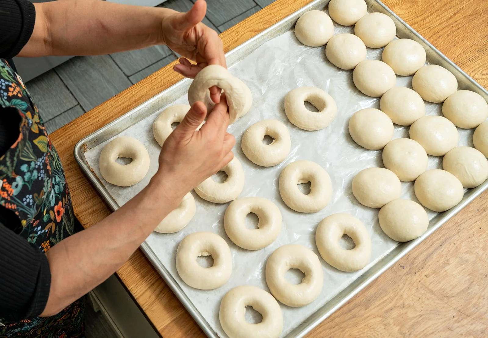 Vanilya_Bagels_in_Action_NIC.OLEphotography-386_websize.jpg