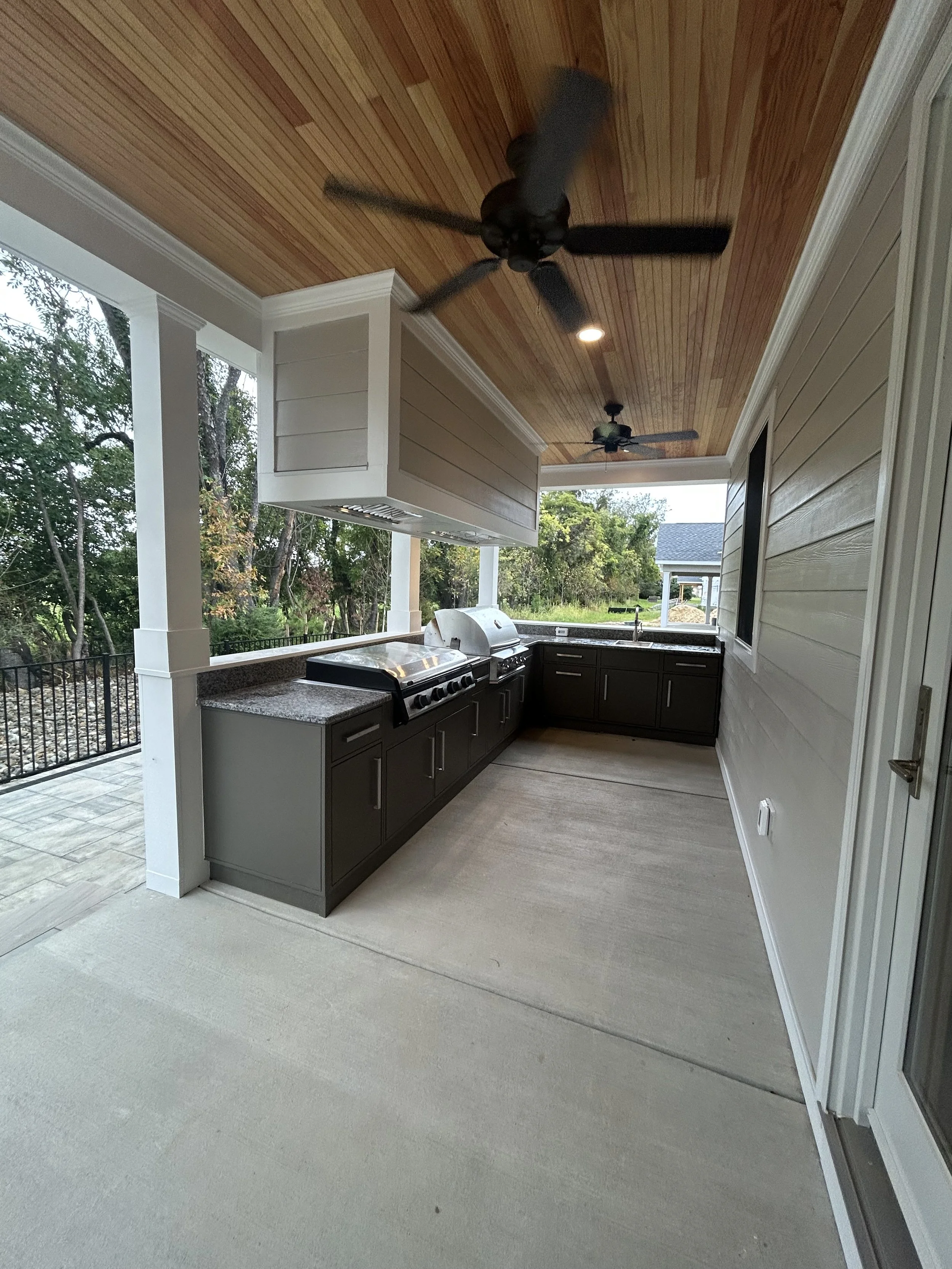 Outdoor Kitchen Final WEB.jpg