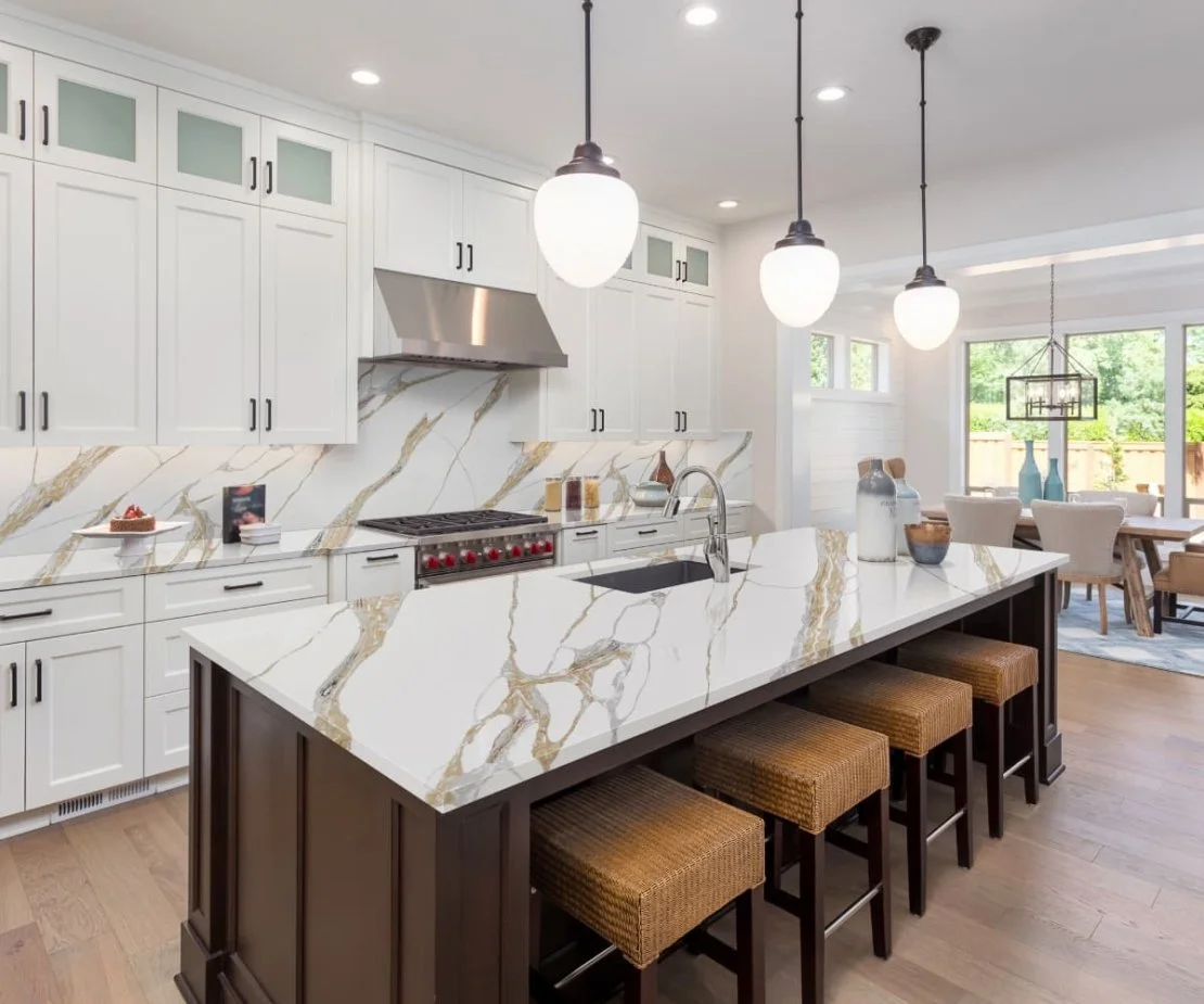 Vision Quartz Calacatta Ottone