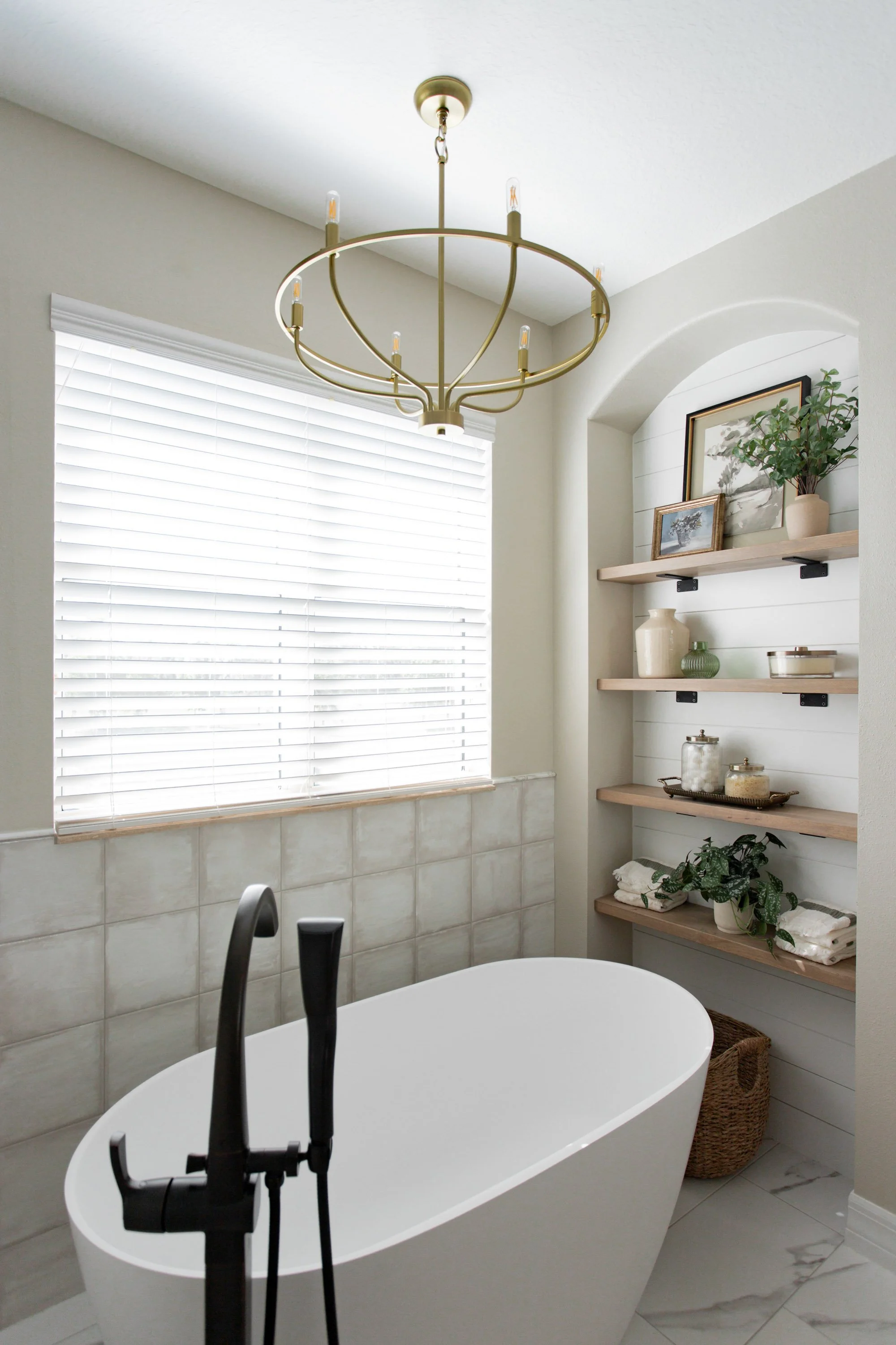 sally-barton-interiors-bathroom-ideas-tampa-florida.jpg