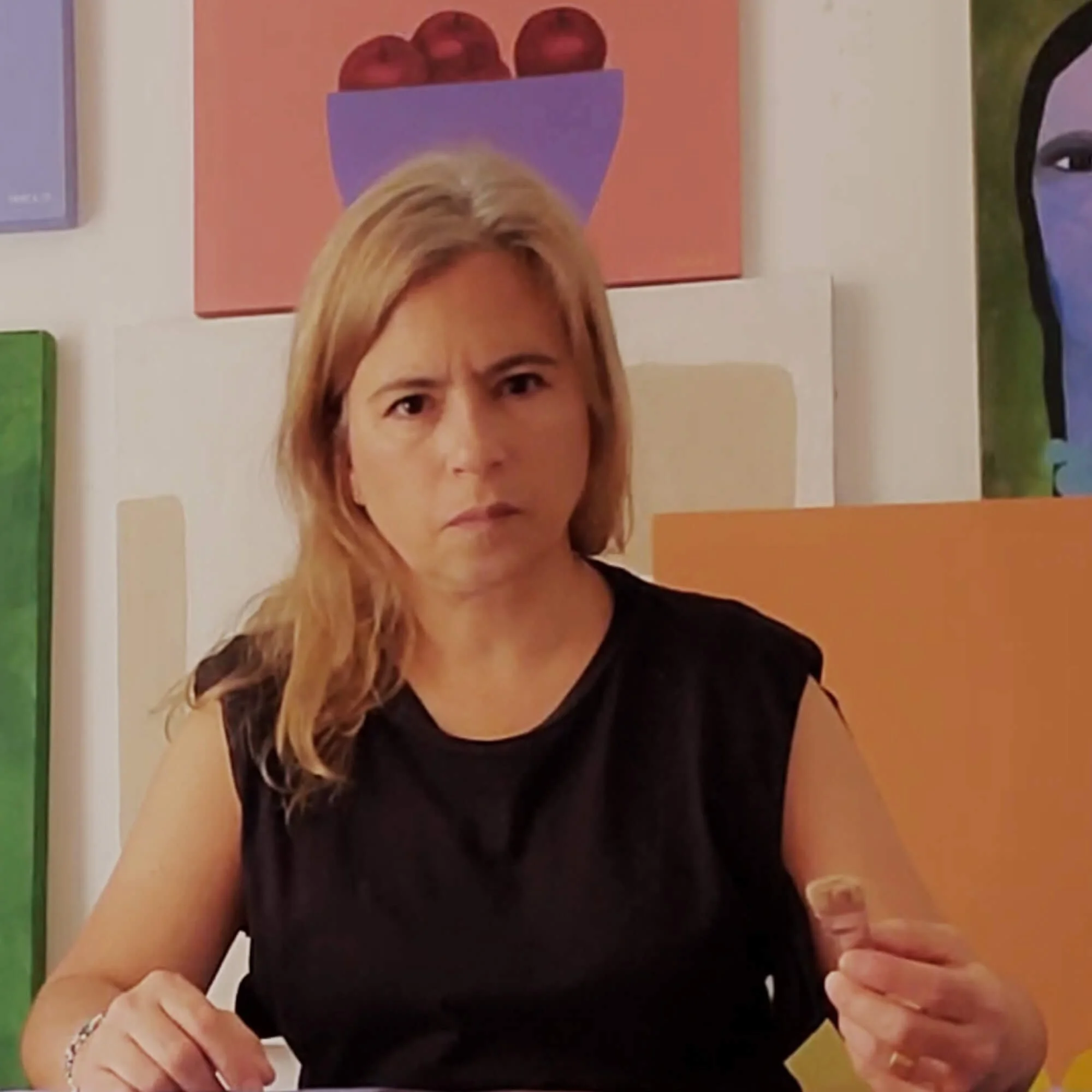 Daniza, artista y diseñadora colombiana, arte contemporáneo figurativo latinoamericano.