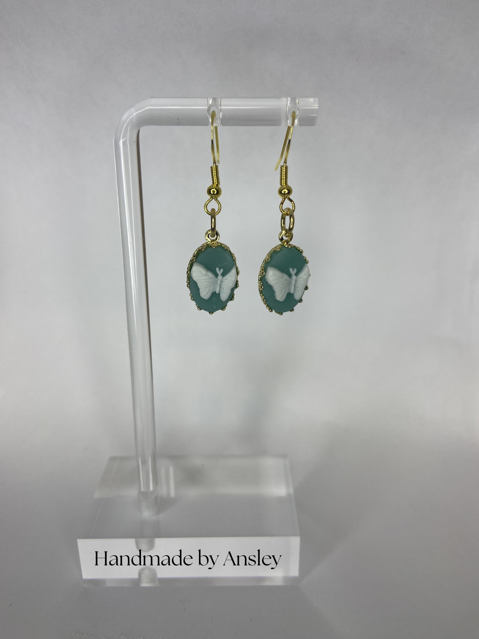 Gold Pendant Earrings Collection