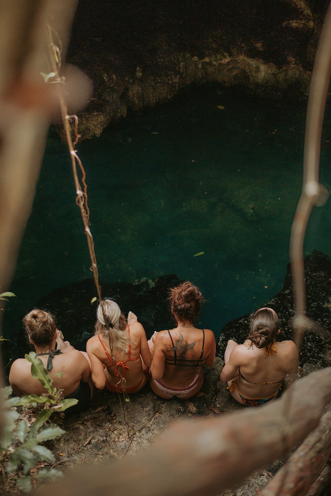 Cenote lors d'une retraite de breathwork au Mexique avec Amélie Girard et Carolane Perron-Labelle