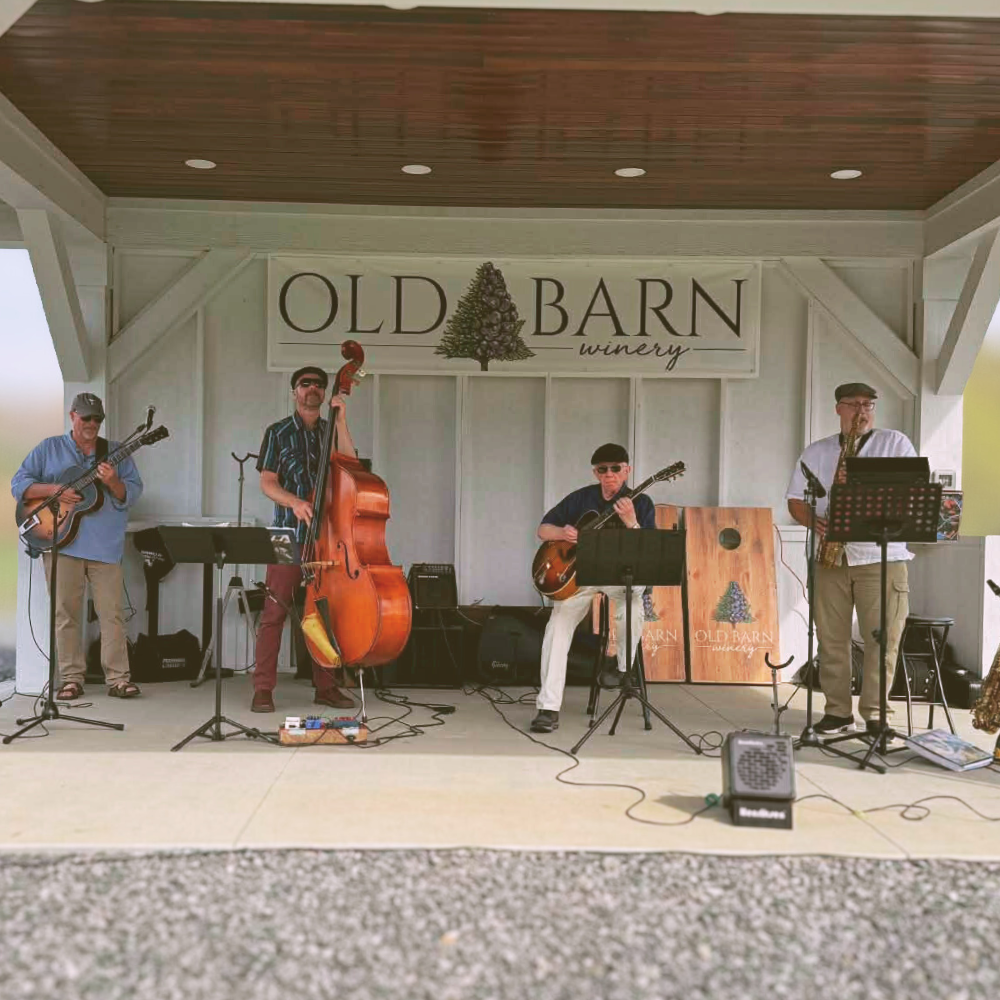 Joseph Hasty & Centerpiece