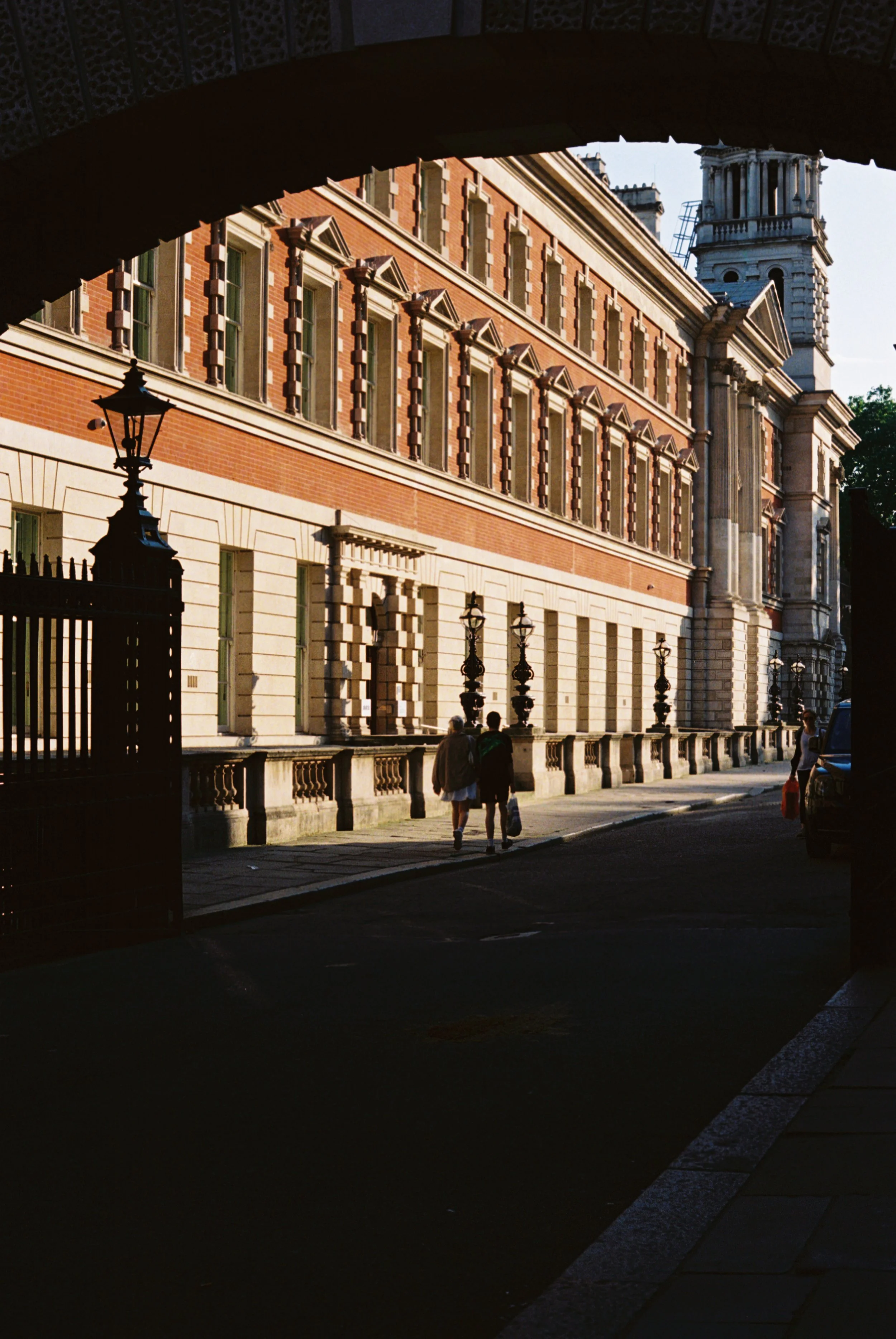 R1-01640-0010 2.JPG