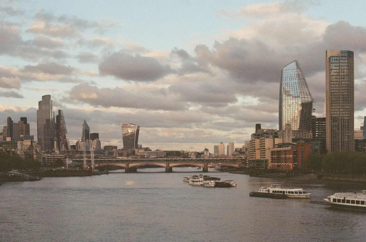 0020_17A.jpg