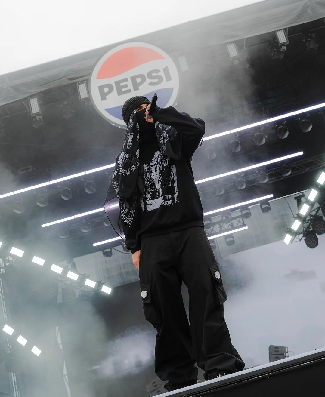 EsDeeKid wearing Alexander McQueen skull scarf