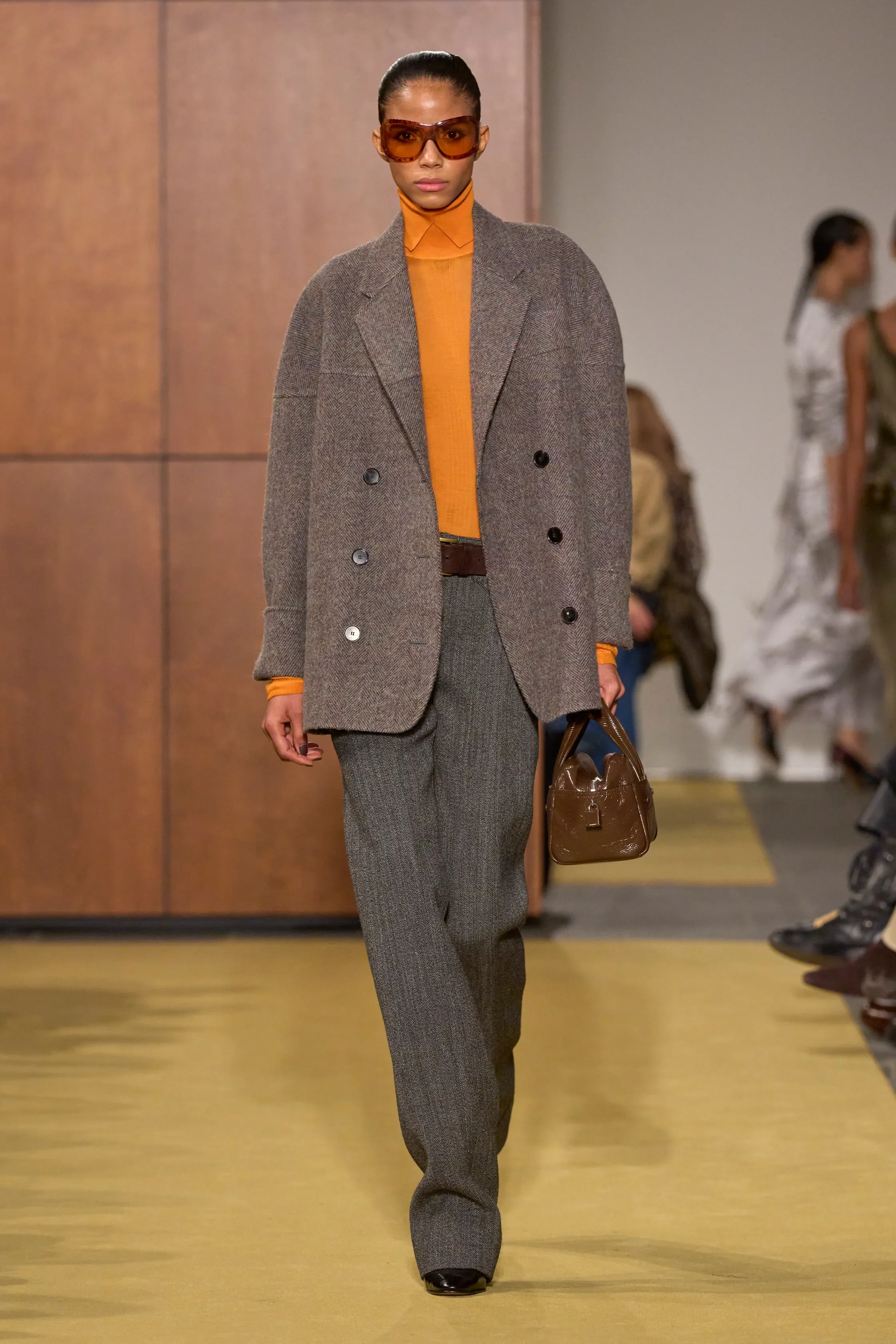 00024-tory-burch-fall-2026-ready-to-wear-credit-gorunway.webp