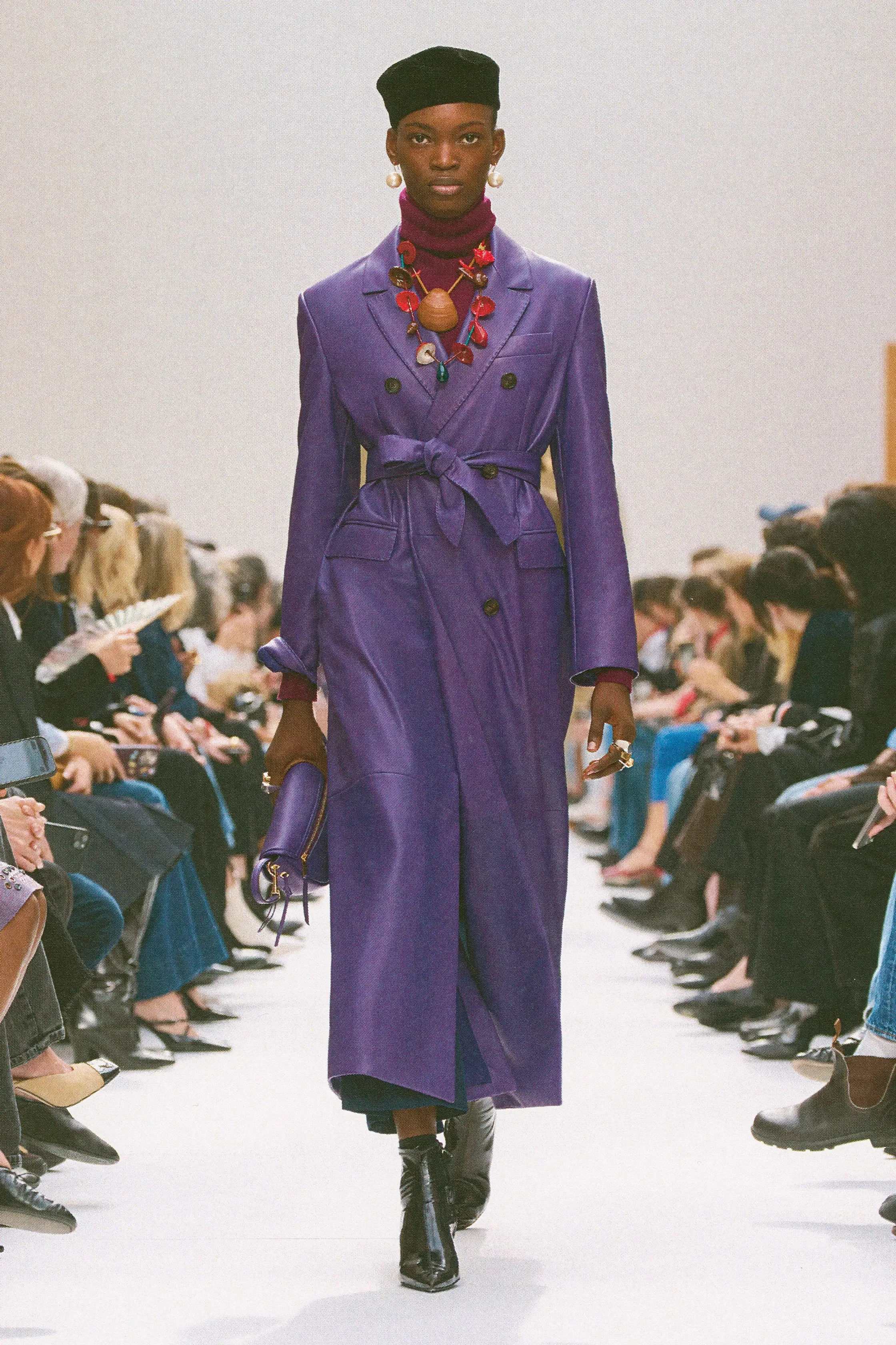 00016-celine-fall-2026-ready-to-wear-credit-brand copy.webp