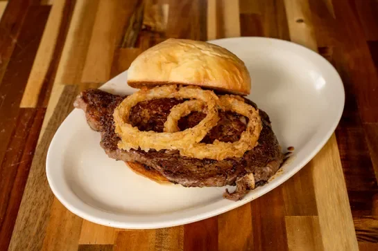 Fuddruckers