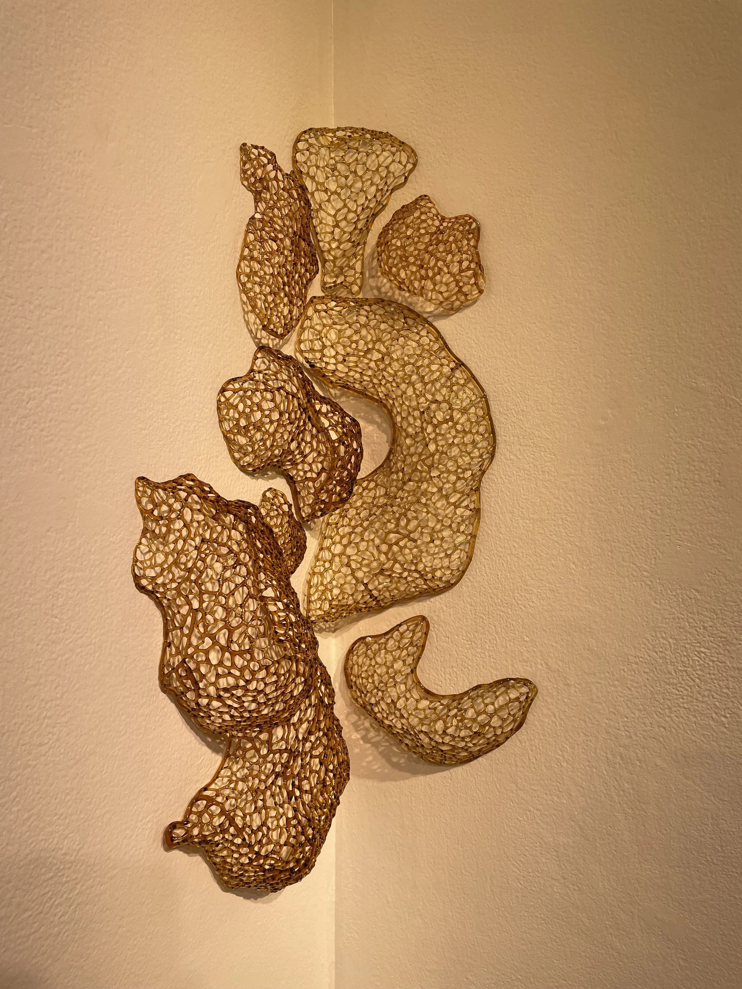 Untitled, borosilicate glass, 20" x 14" x 3.5", 2023