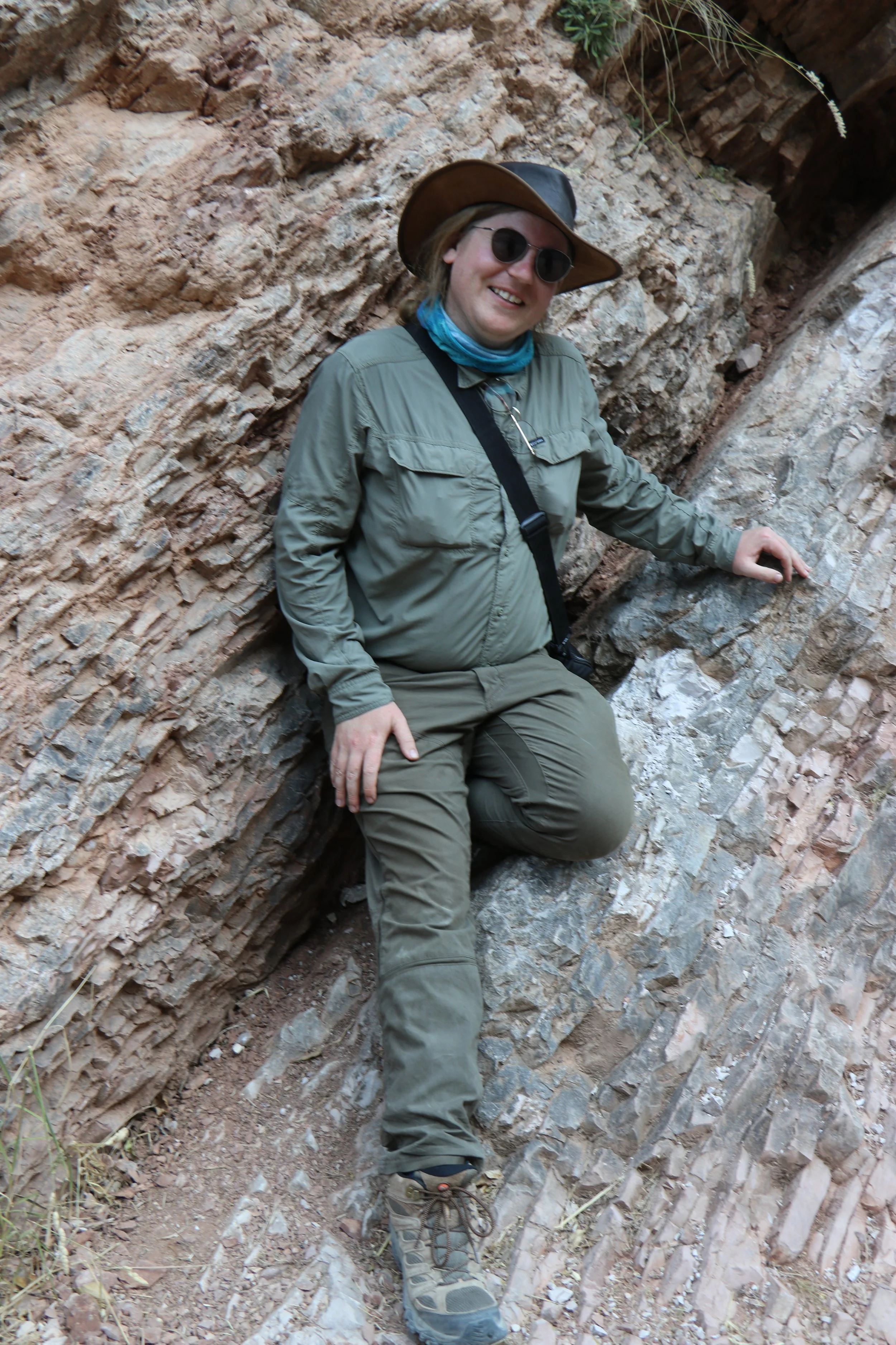 Palaeontologist sitting on the K-Pg boundary!