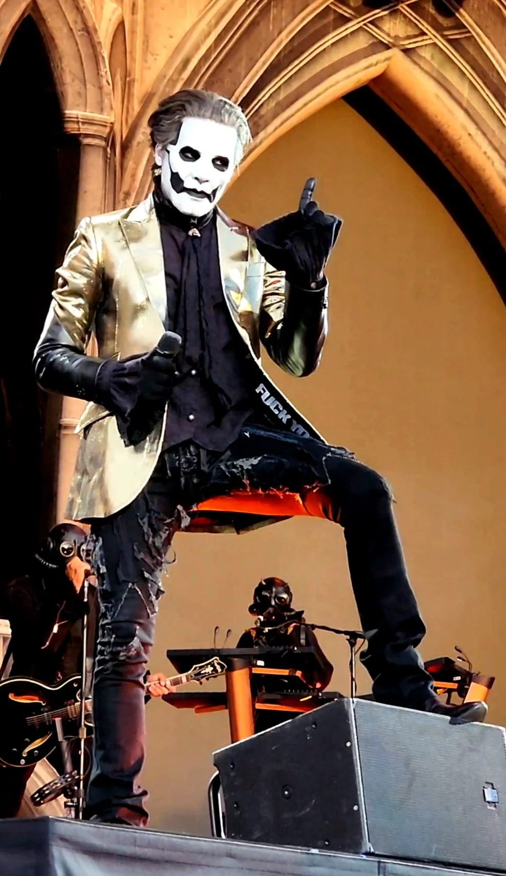 Papa Emeritus IV
Ghost