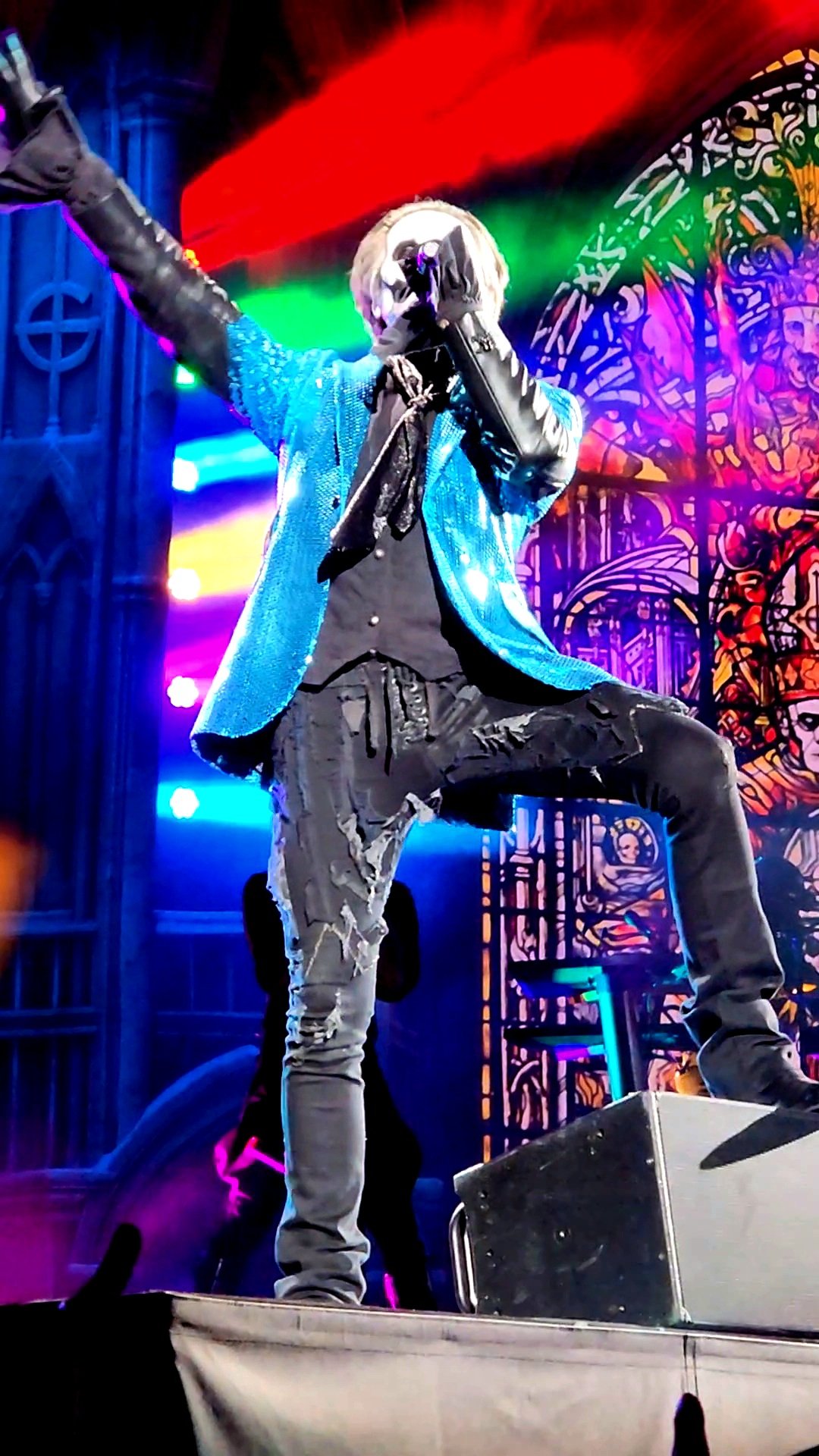 Papa Emeritus IV
Ghost