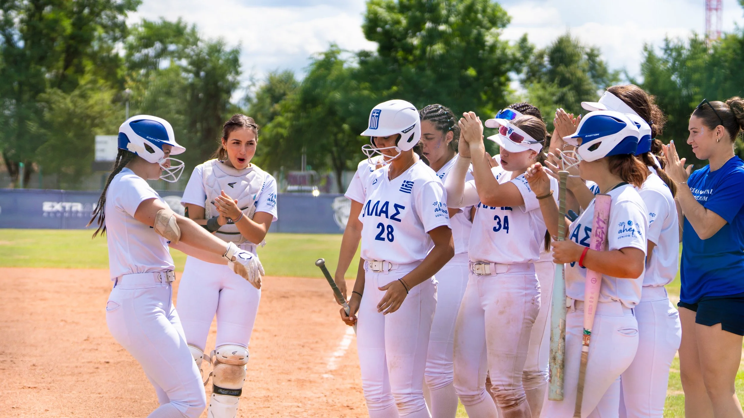 Hellas National Softball team celebrating during WBSC European Championship 2026