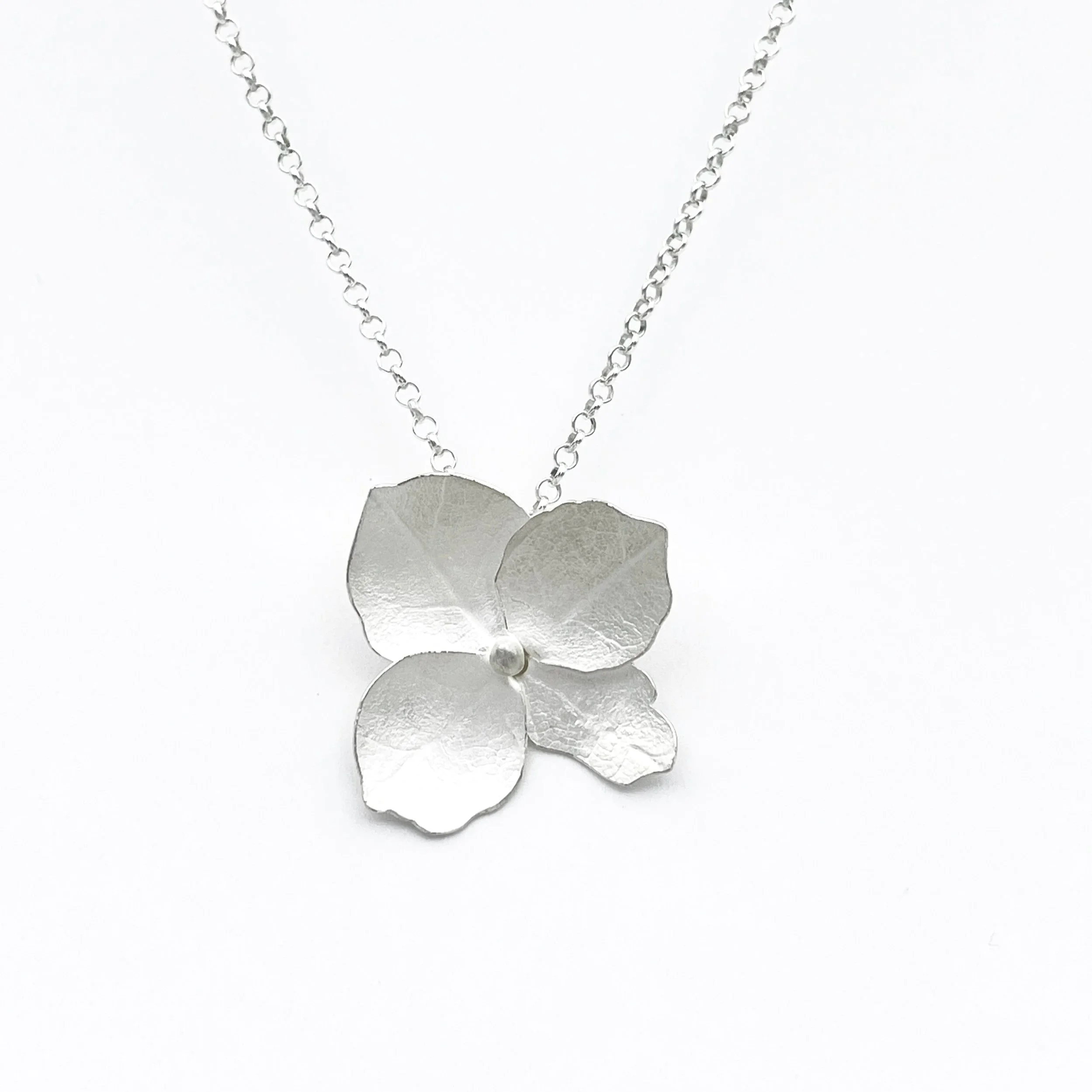 HydrangeaPendant_whitedetail.jpg