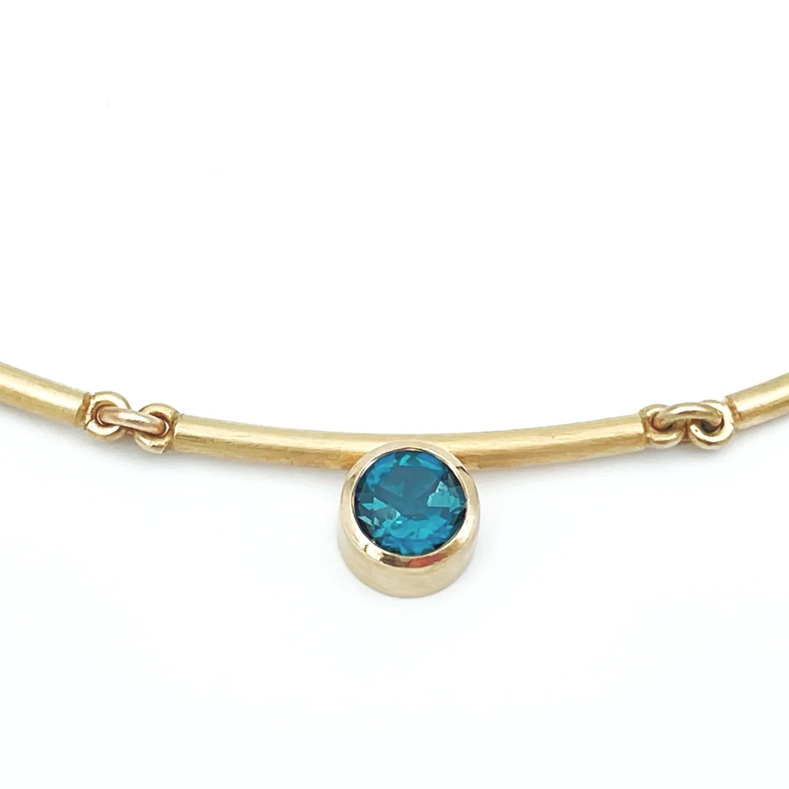 Topaz18KBarchainNecklace_detail.jpg