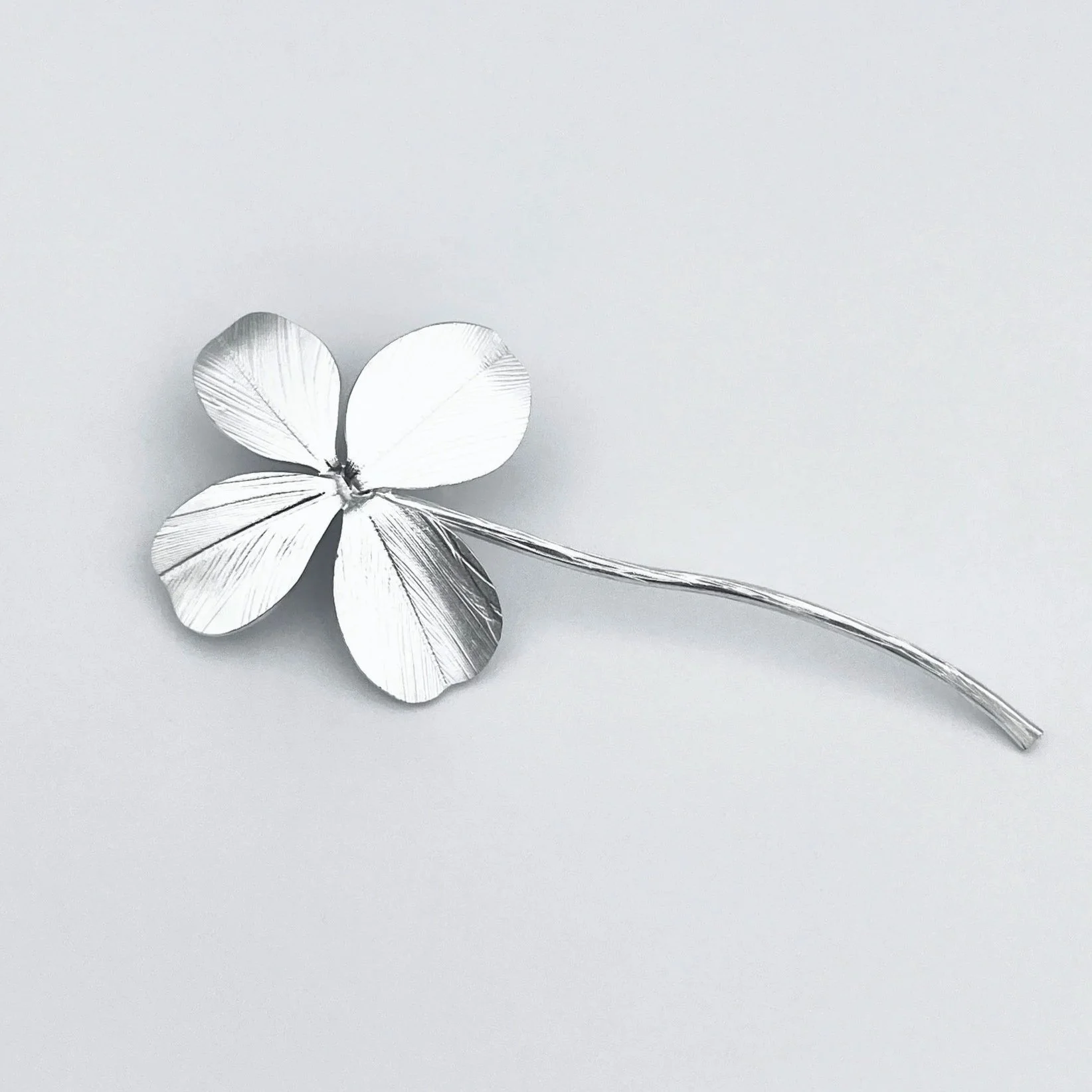 CloverPinwStem_topview.jpg
