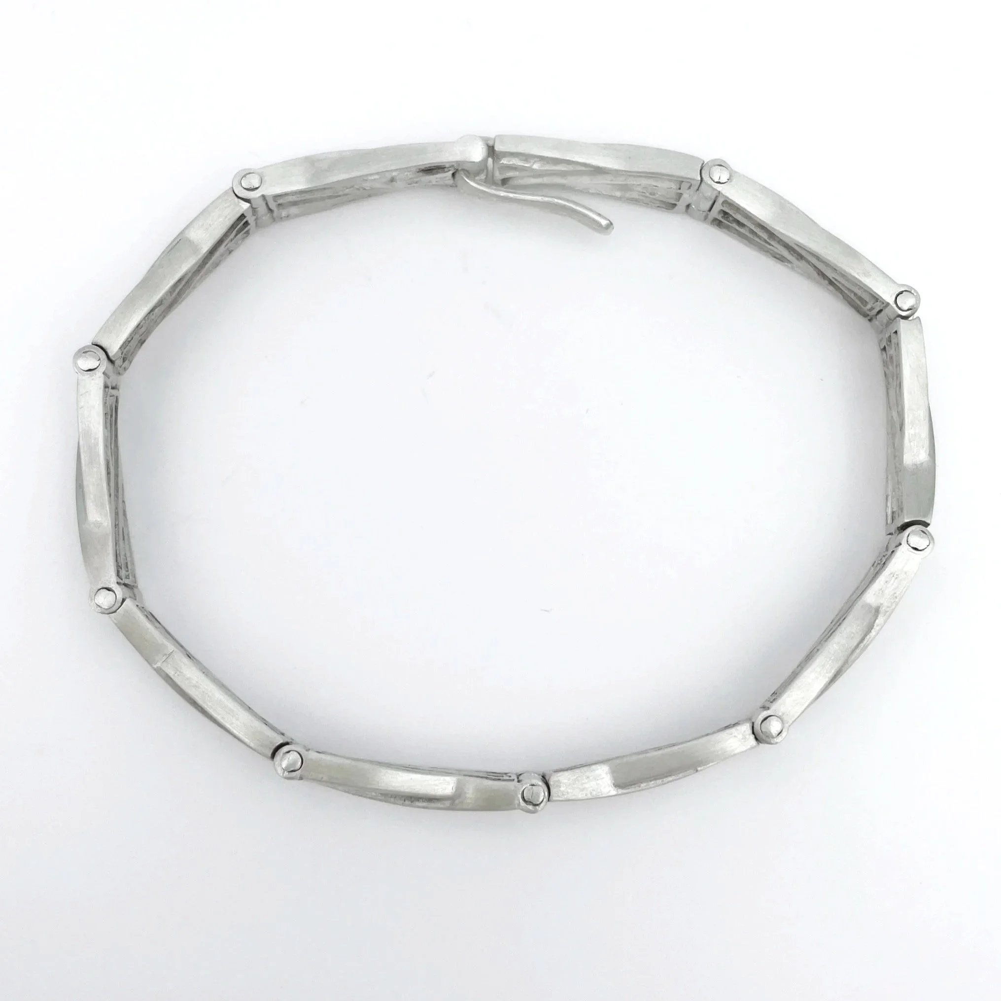 Threeband10PBracelet_sideview.jpg
